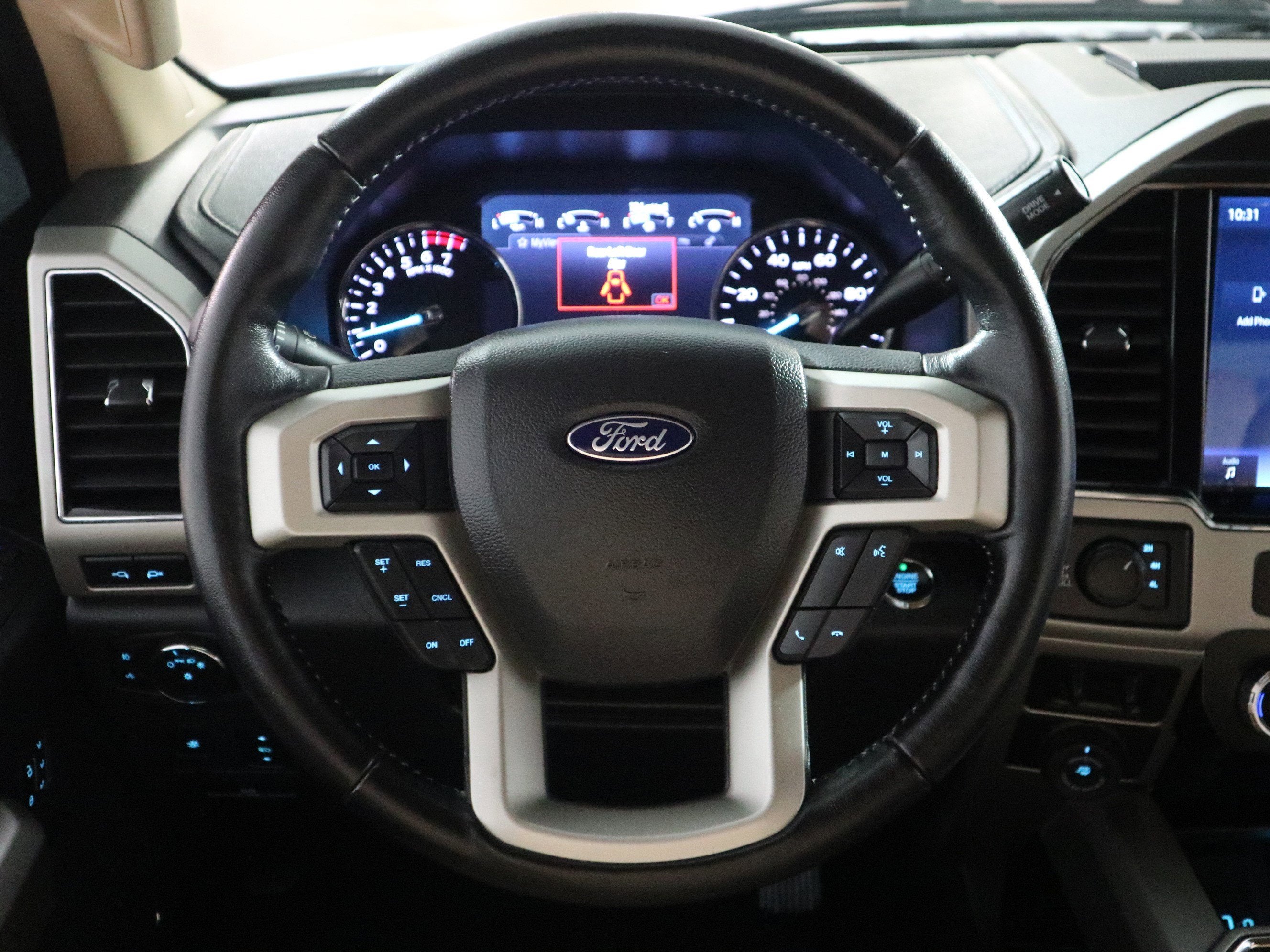 2022 Ford Super Duty F-250 SRW LARIAT
