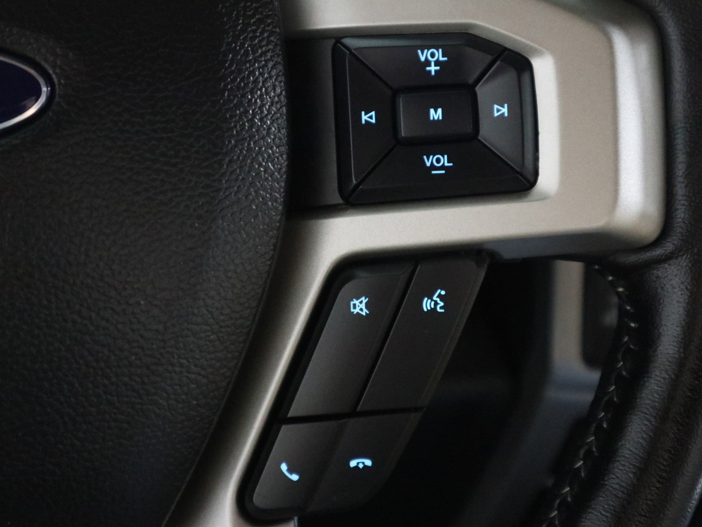 2022 Ford Super Duty F-250 SRW LARIAT