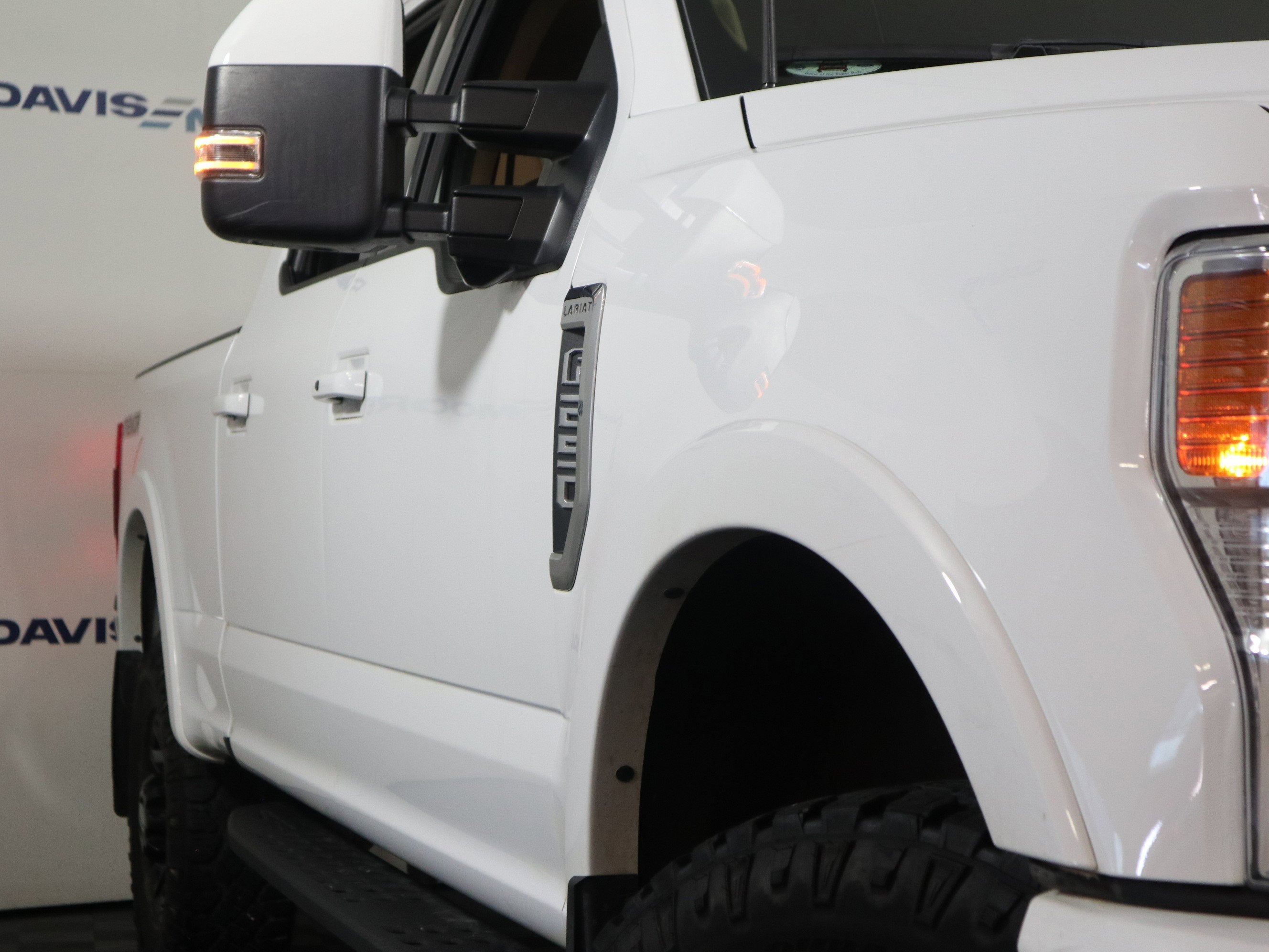 2022 Ford Super Duty F-250 SRW LARIAT