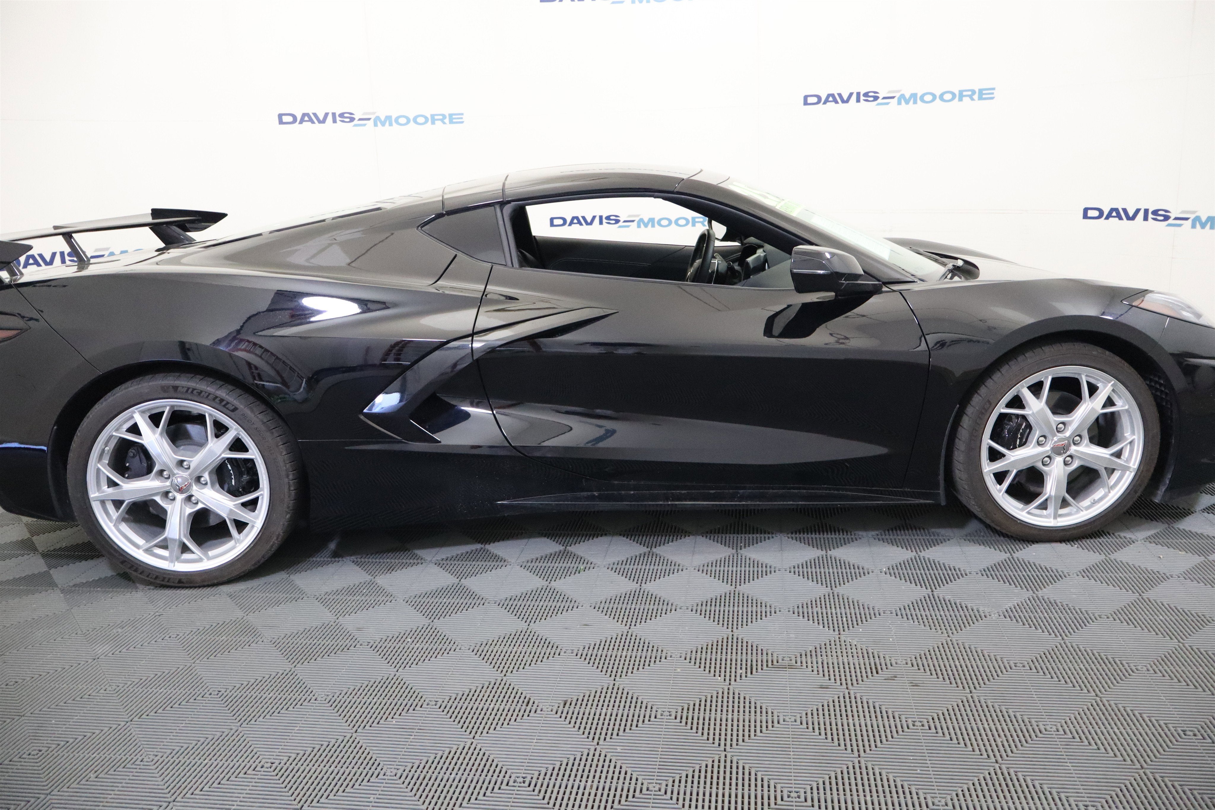 2023 Chevrolet Corvette 1LT