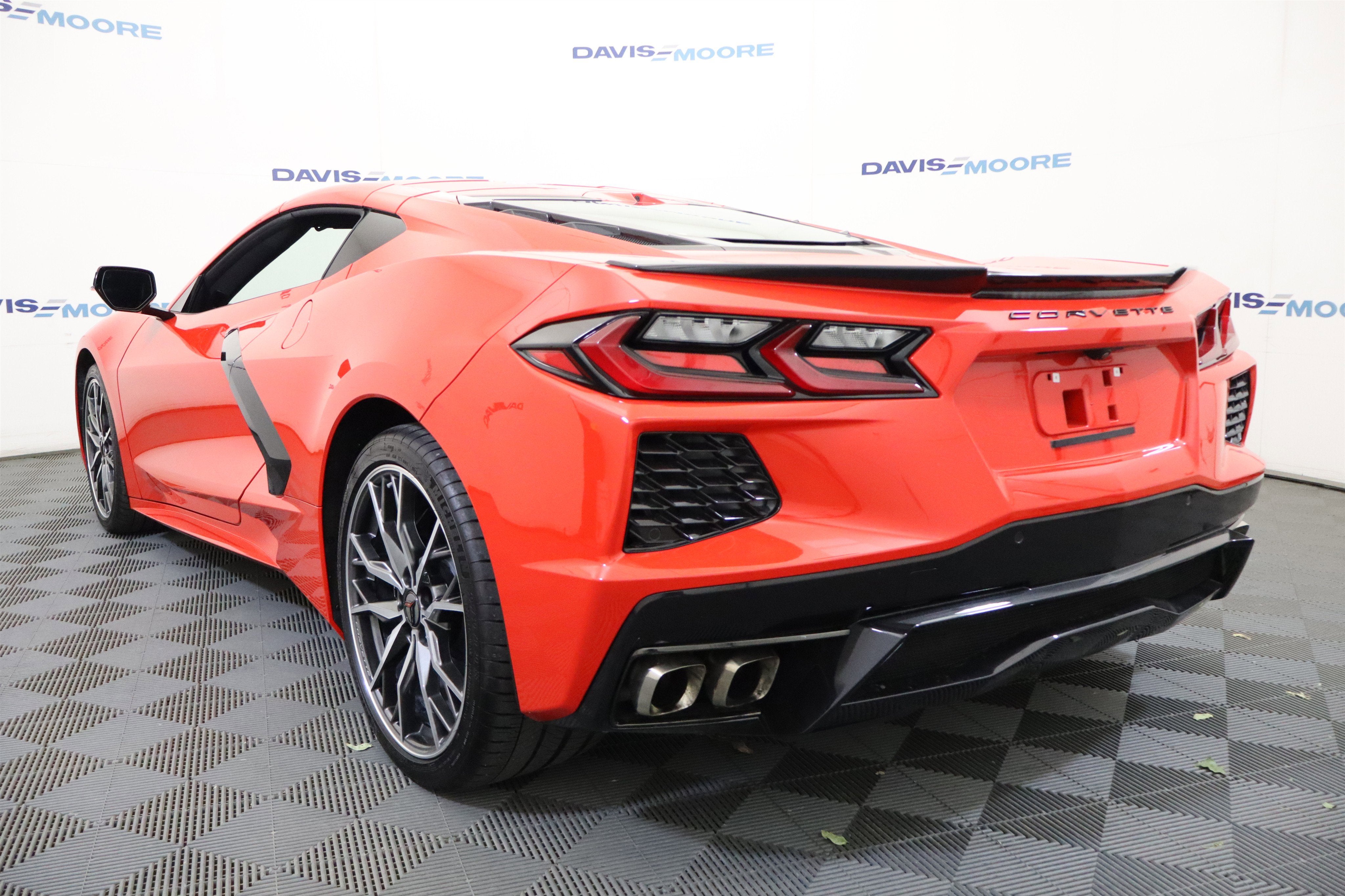 2024 Chevrolet Corvette 2LT