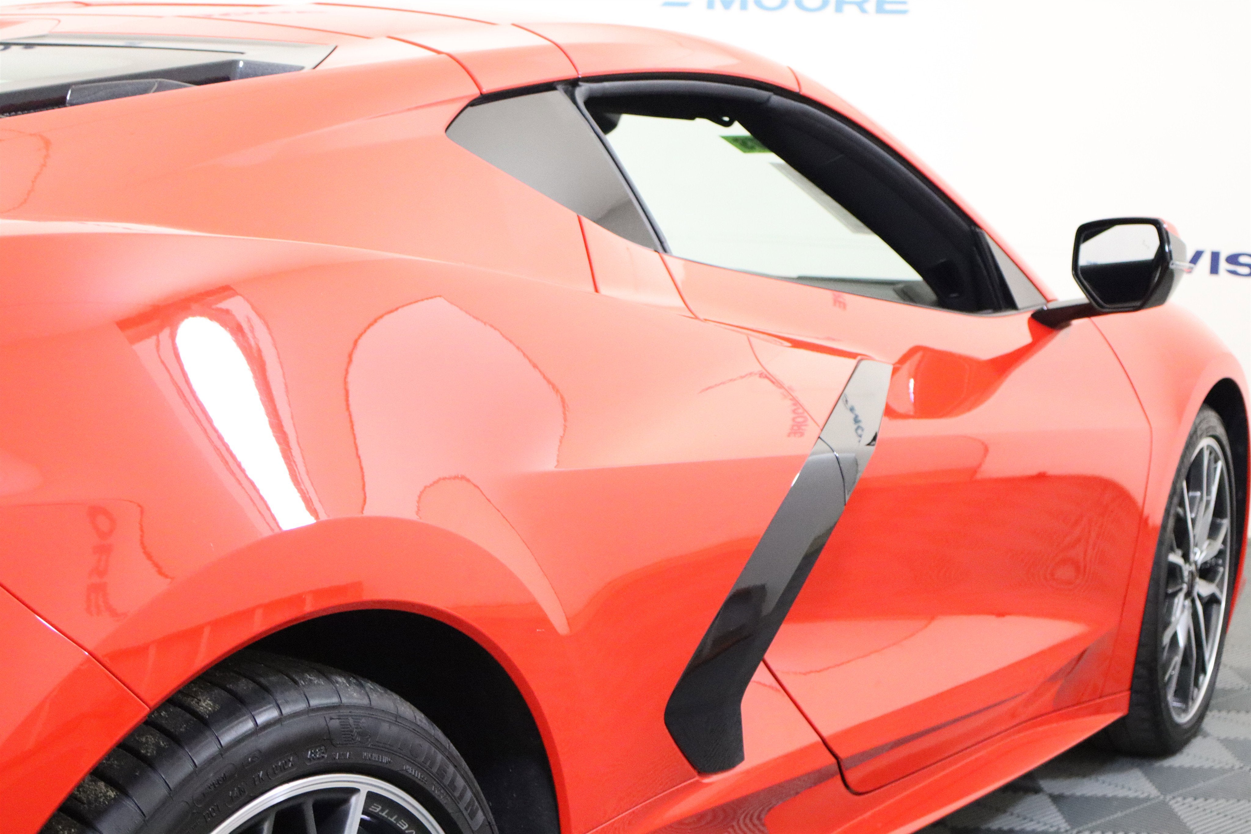 2024 Chevrolet Corvette 2LT