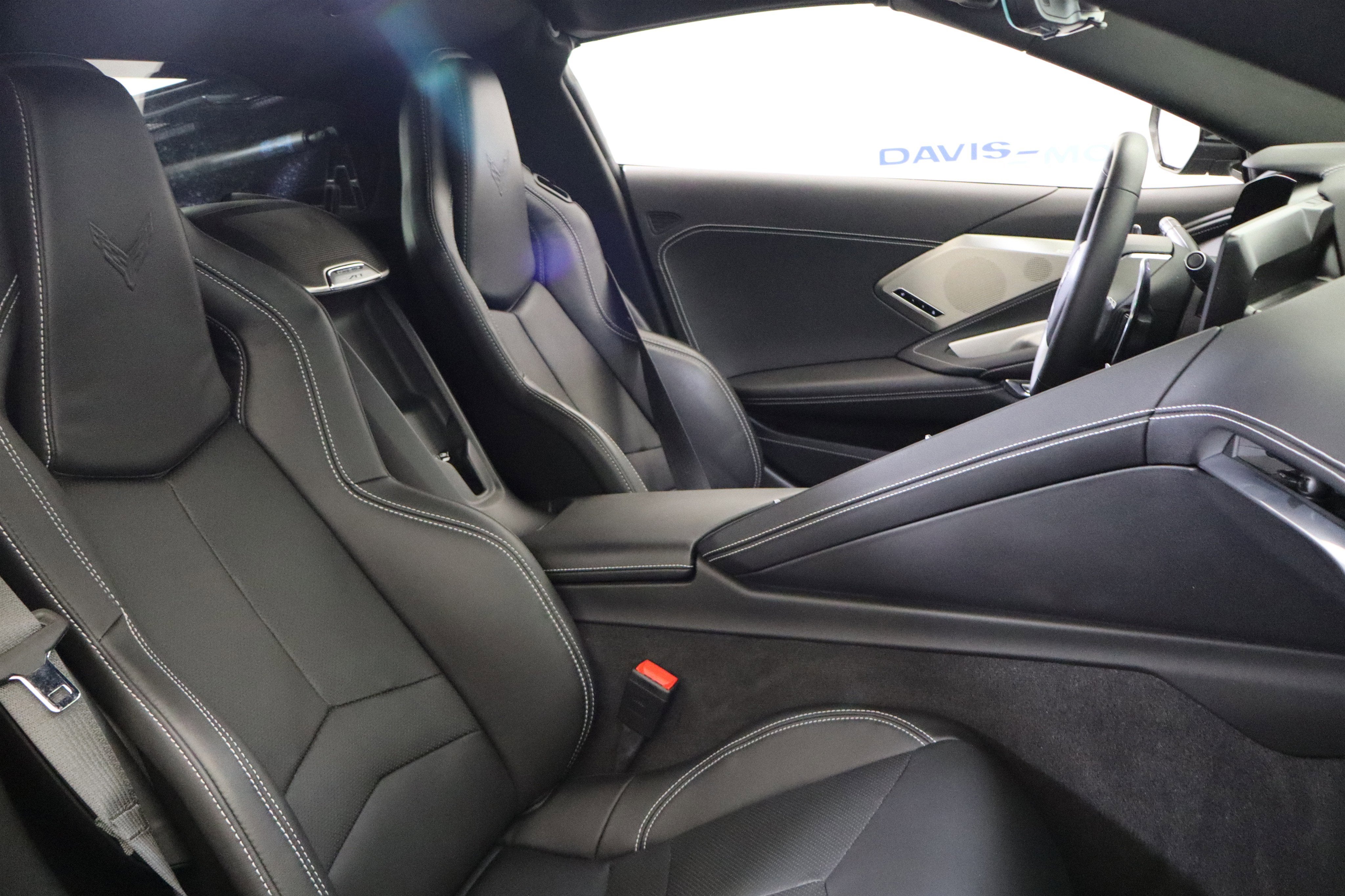 2023 Chevrolet Corvette 2LT