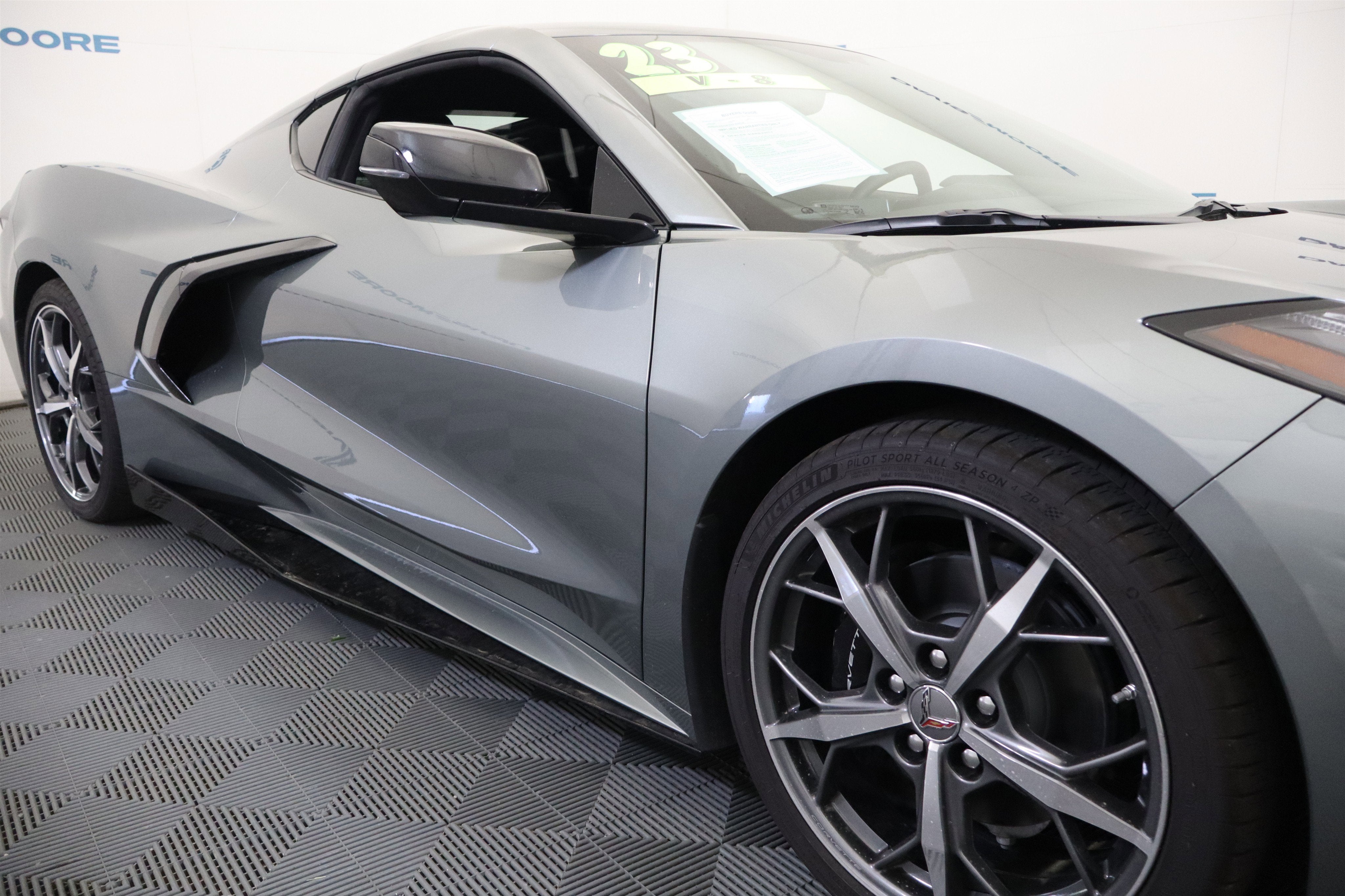 2023 Chevrolet Corvette 2LT