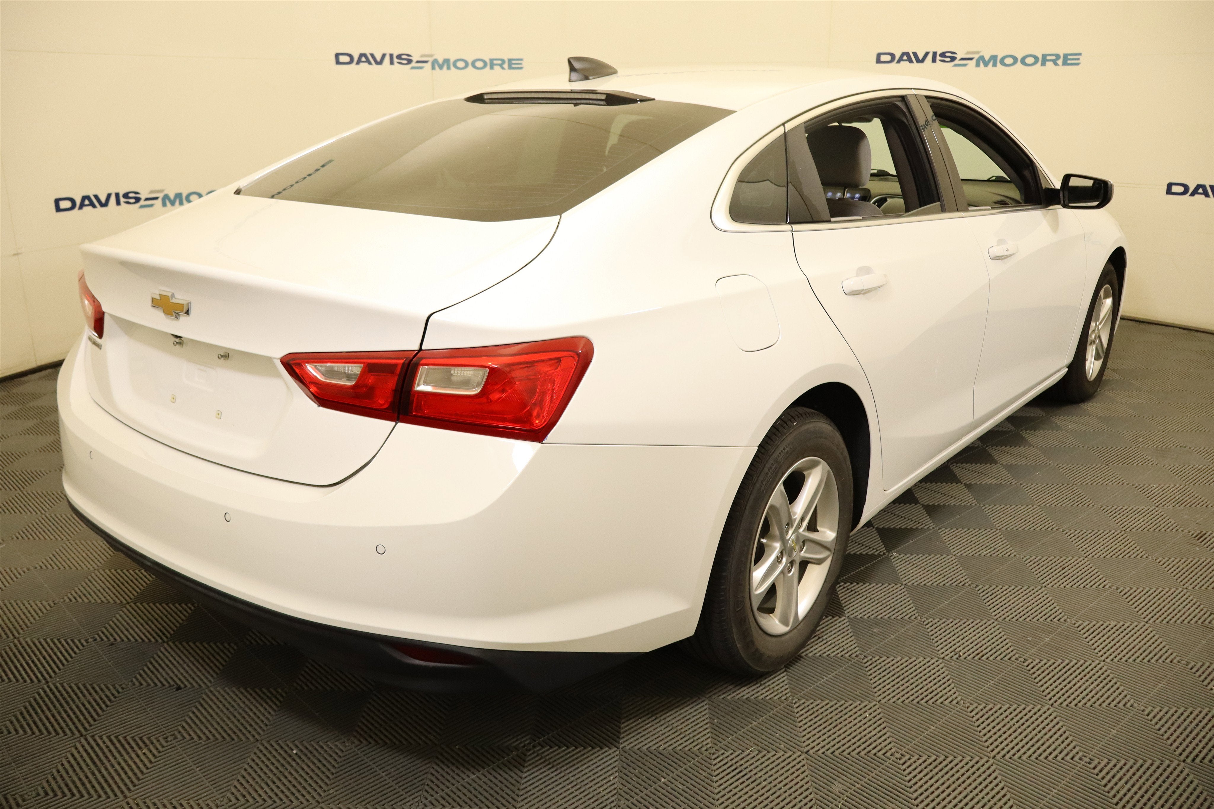 2021 Chevrolet Malibu LS