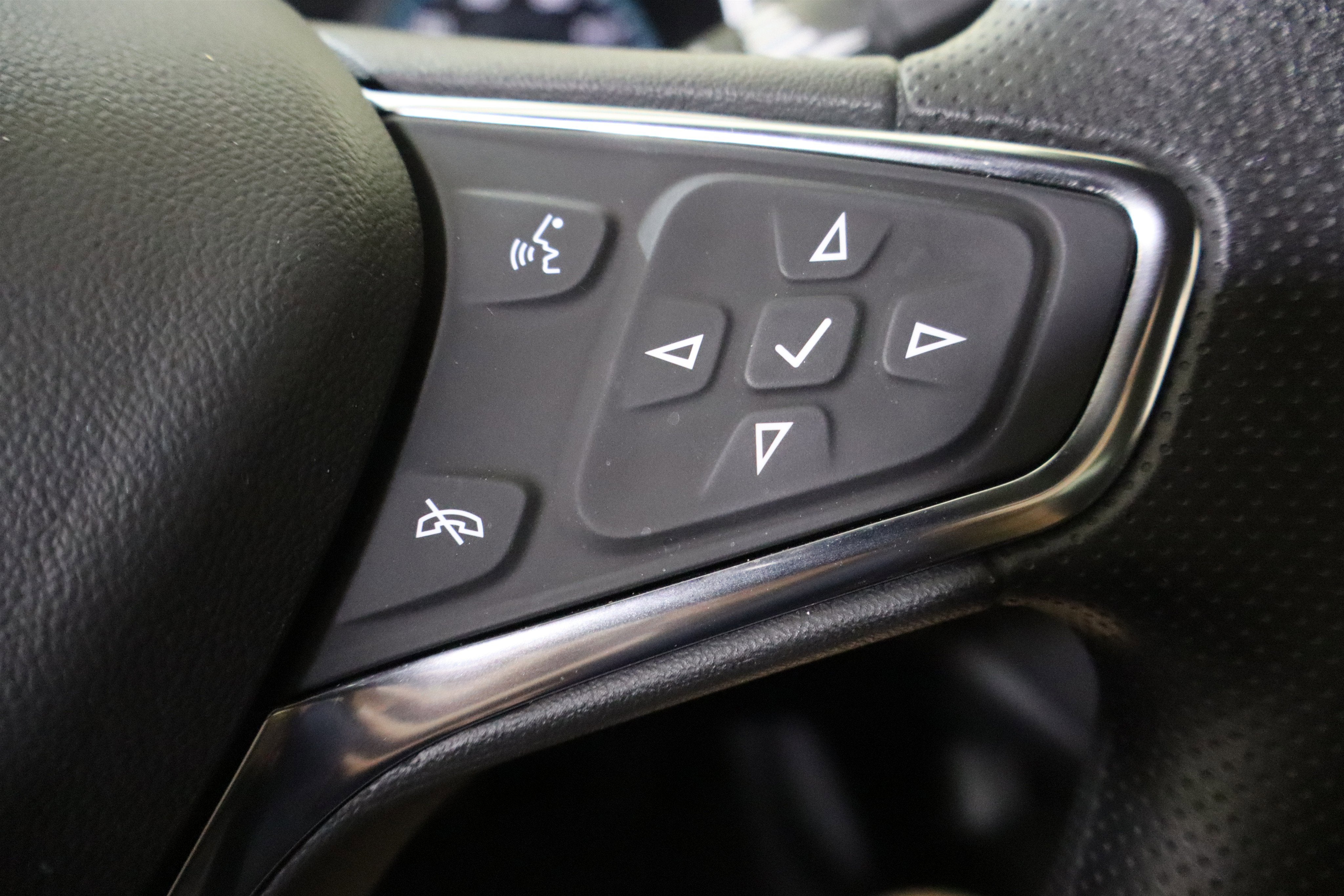 2021 Chevrolet Malibu LS