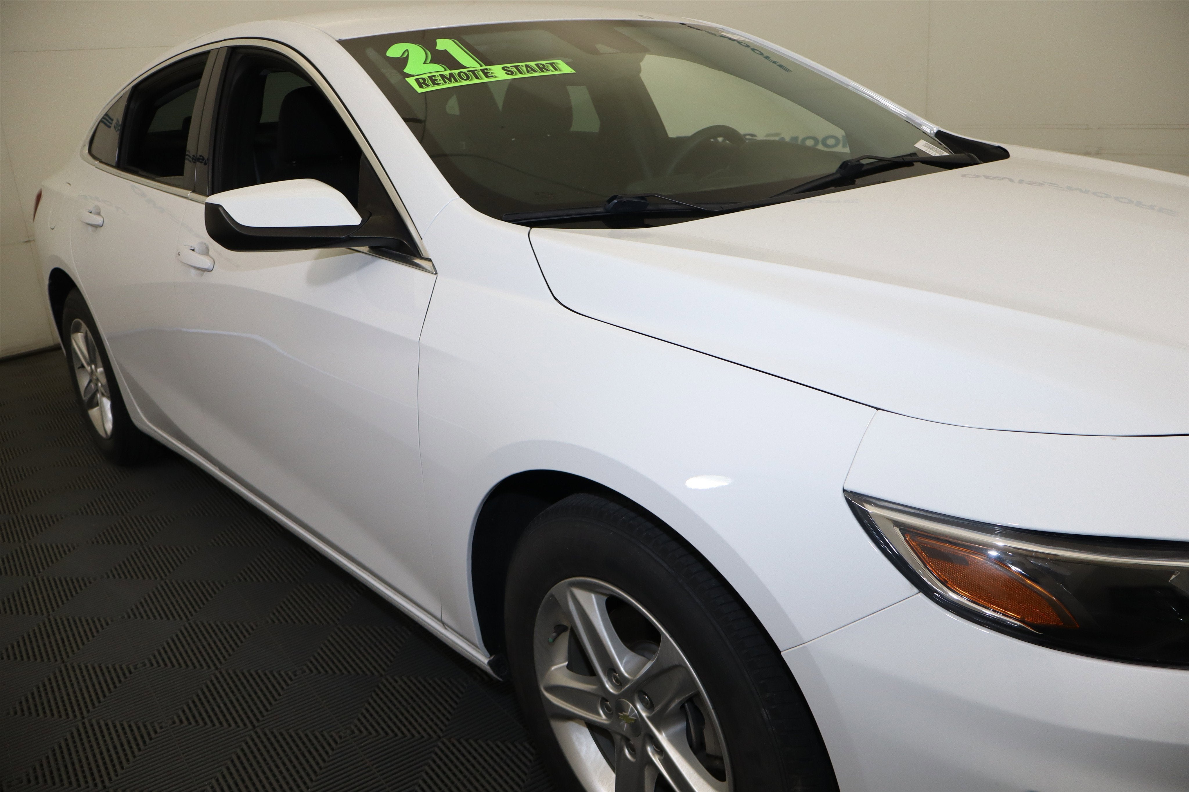 2021 Chevrolet Malibu LS