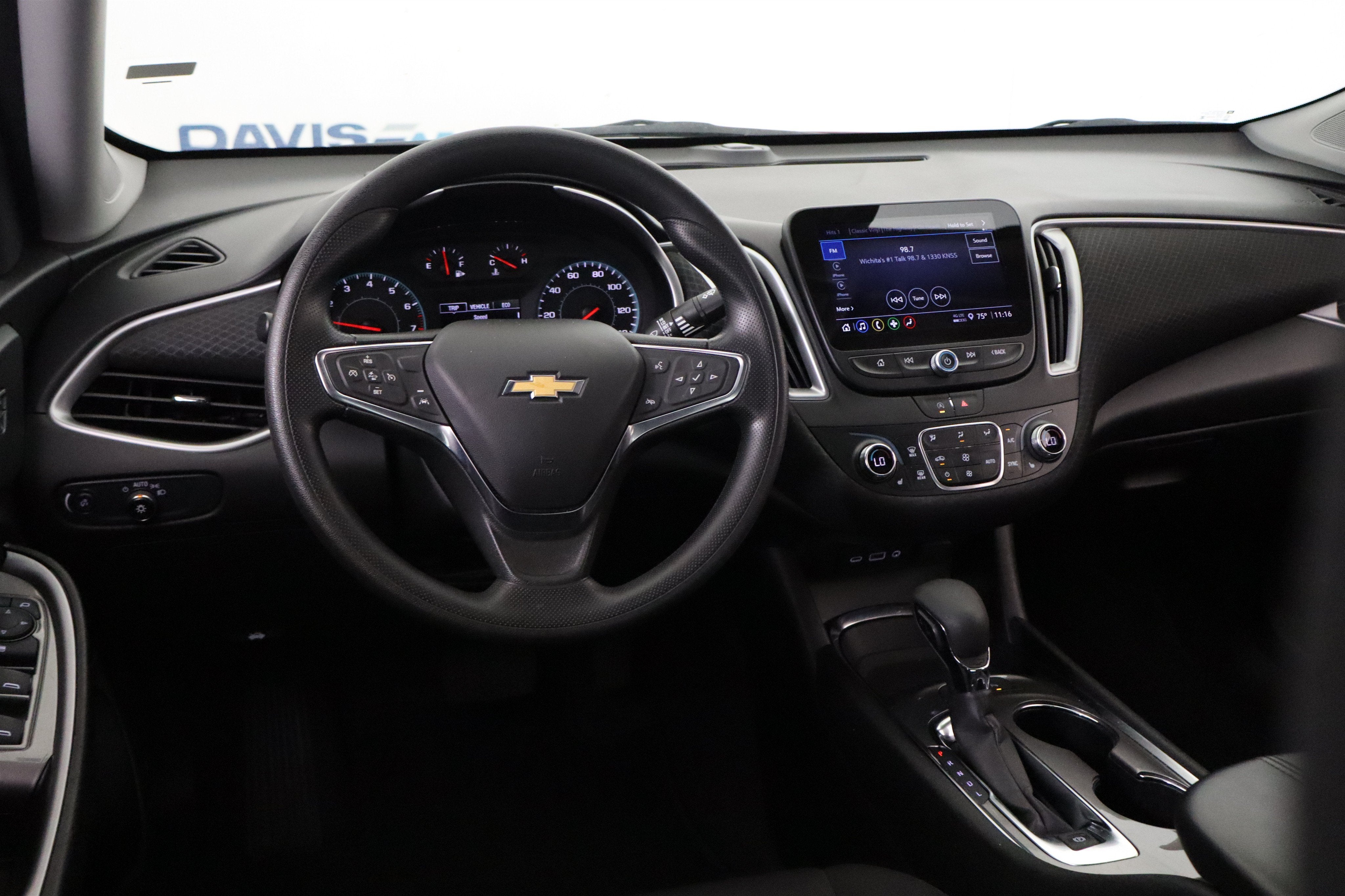 2025 Chevrolet Malibu LT