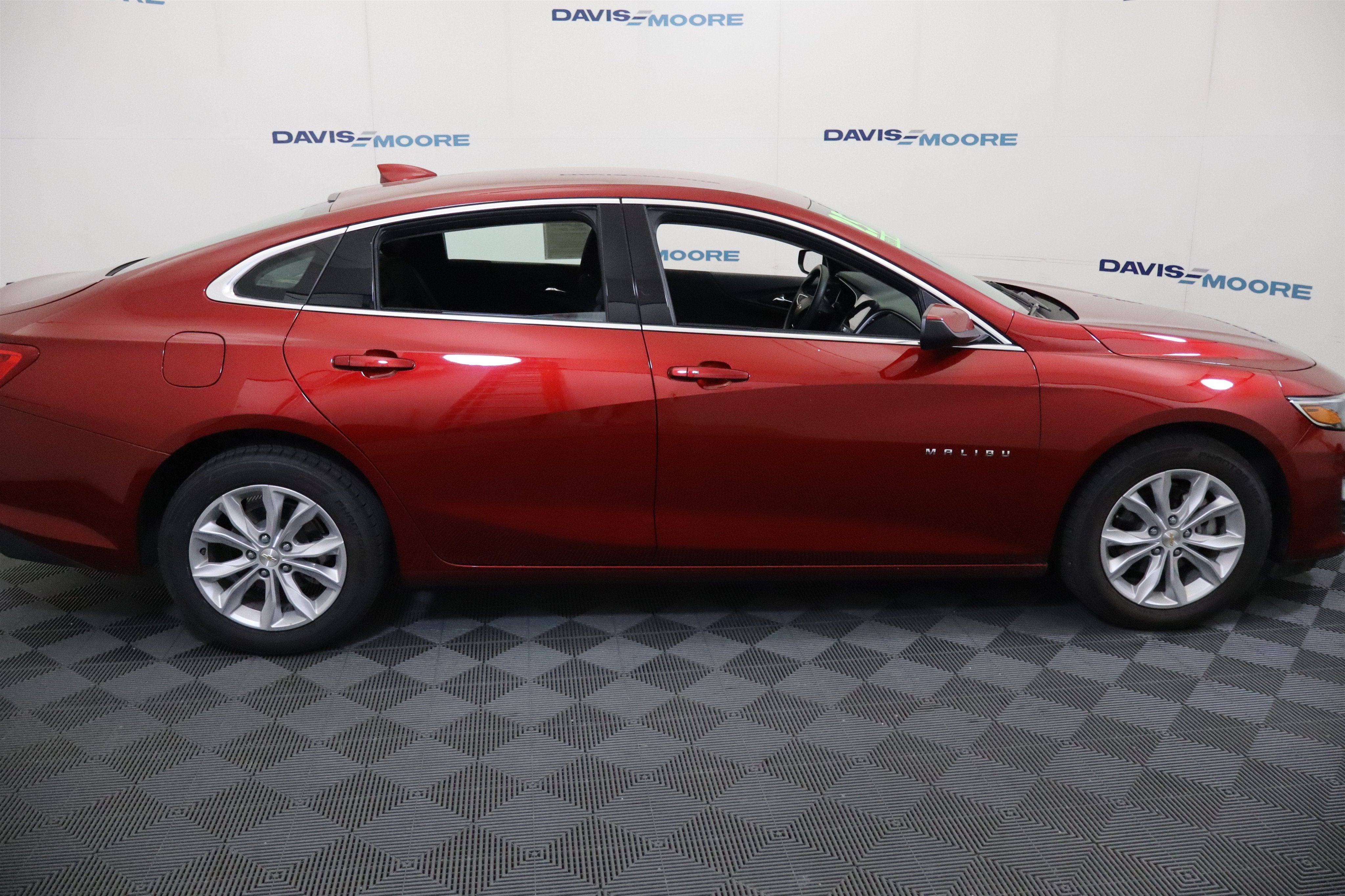 2025 Chevrolet Malibu LT