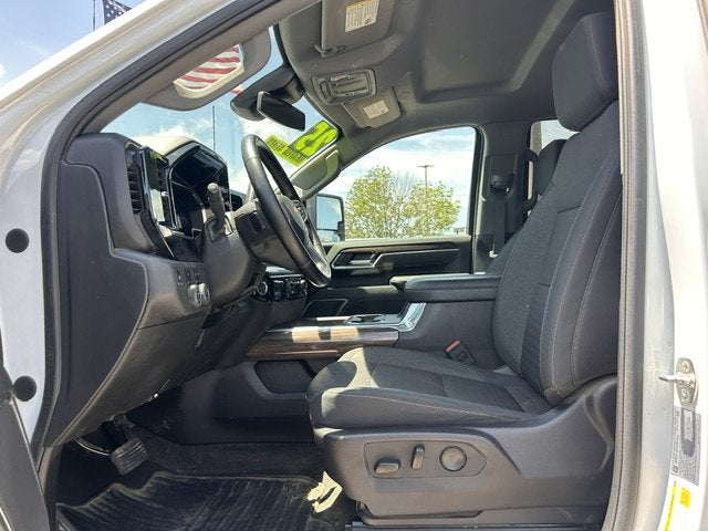 2025 Chevrolet Silverado 3500HD LT