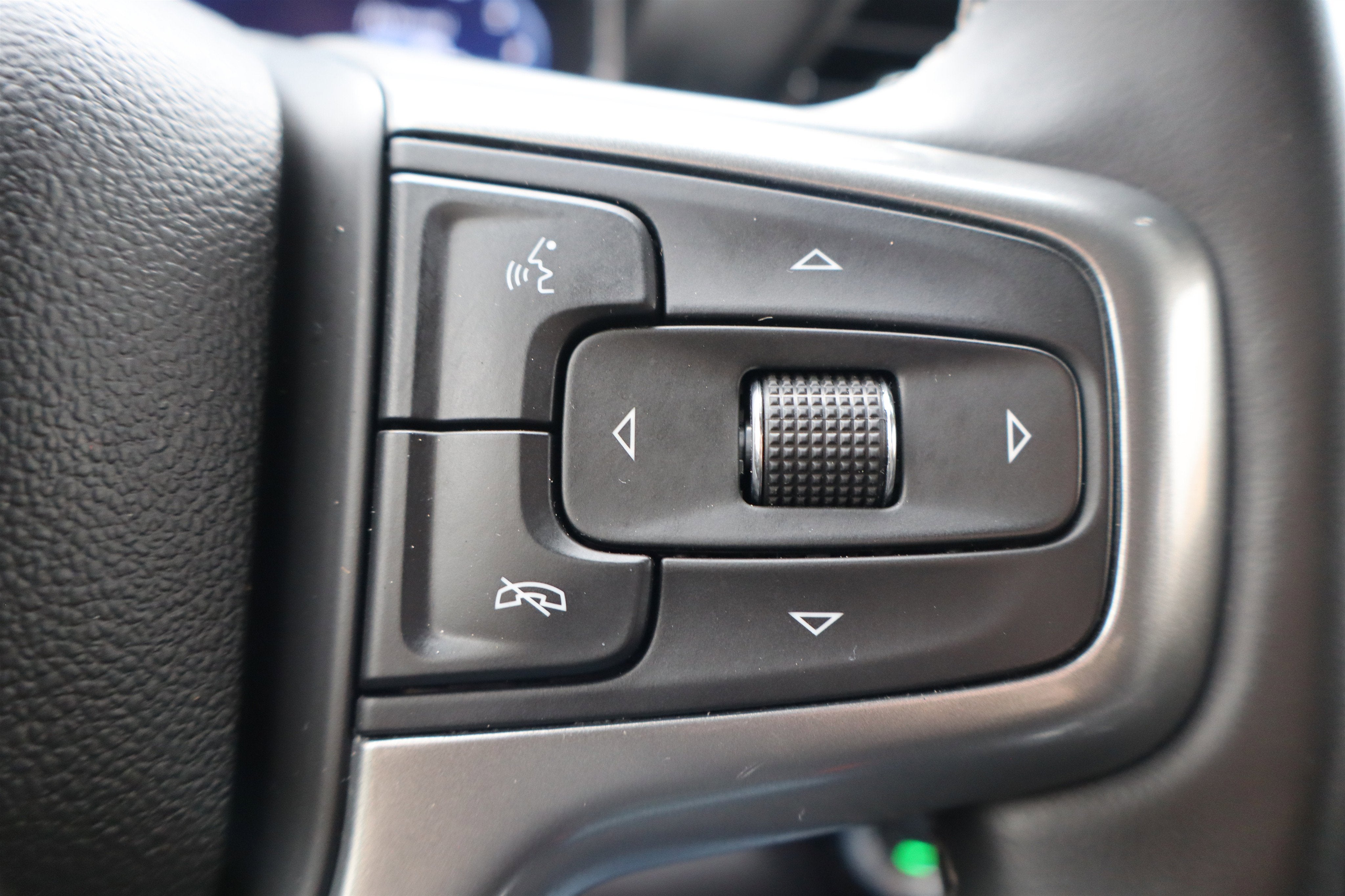 2025 Chevrolet Silverado 3500HD LTZ