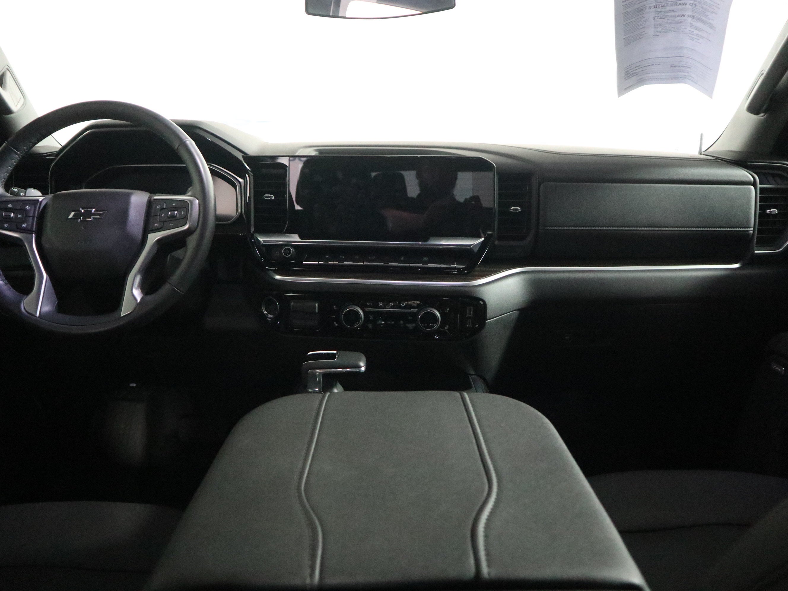 2026 Chevrolet Silverado 1500 RST Crew Cab 4WD
