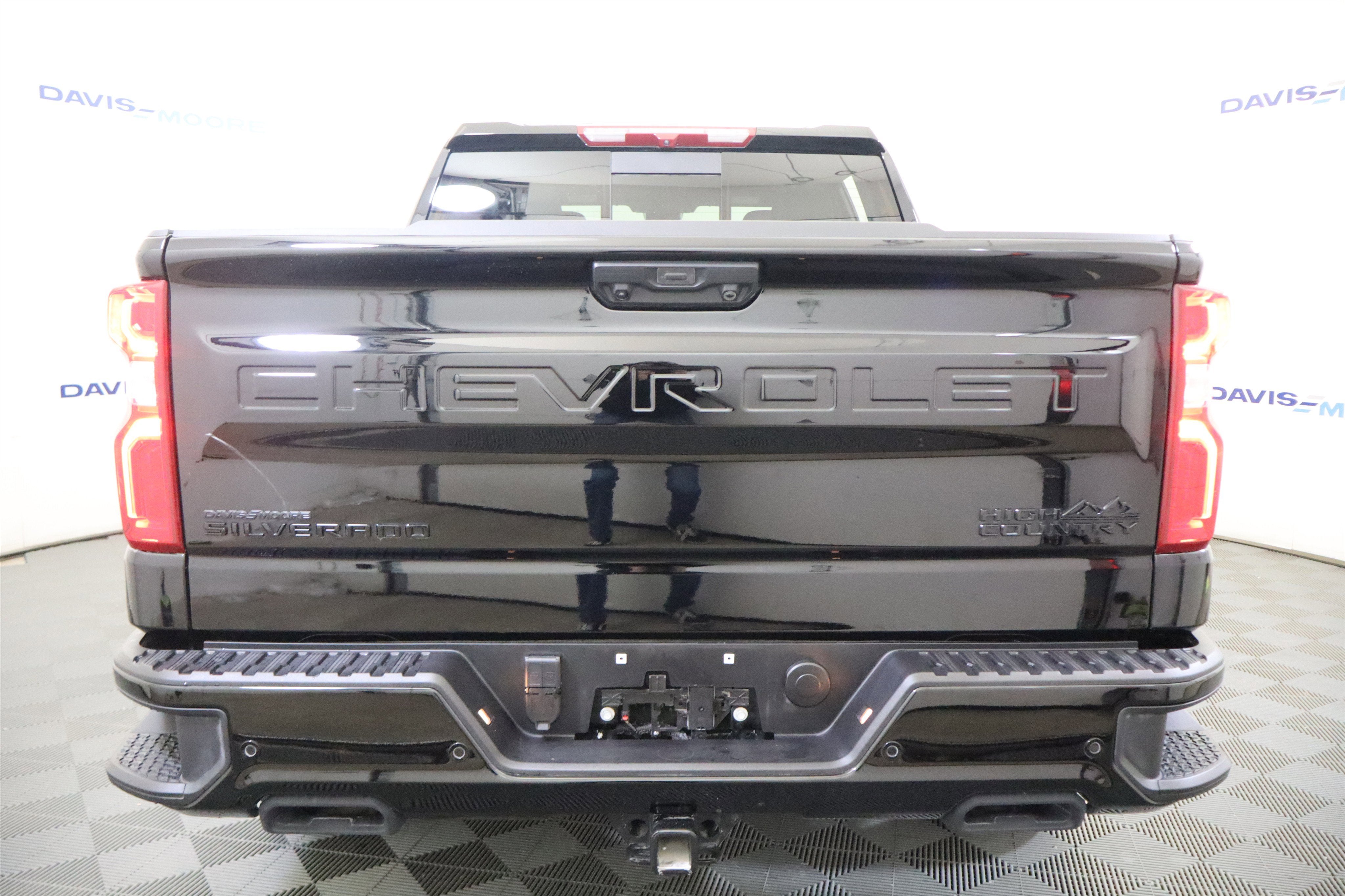 2025 Chevrolet Silverado 1500 High Country