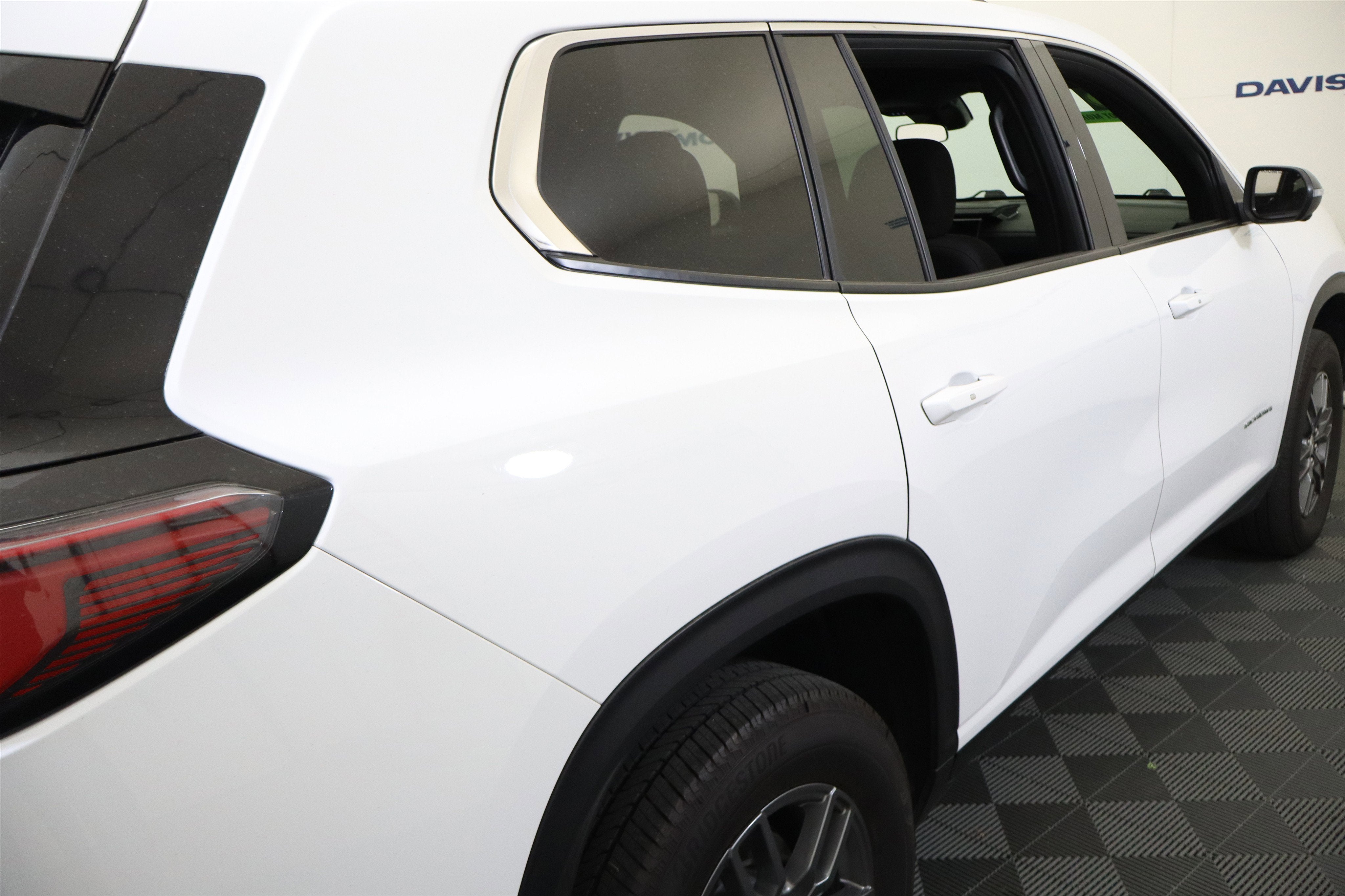 2025 GMC Acadia AWD Elevation
