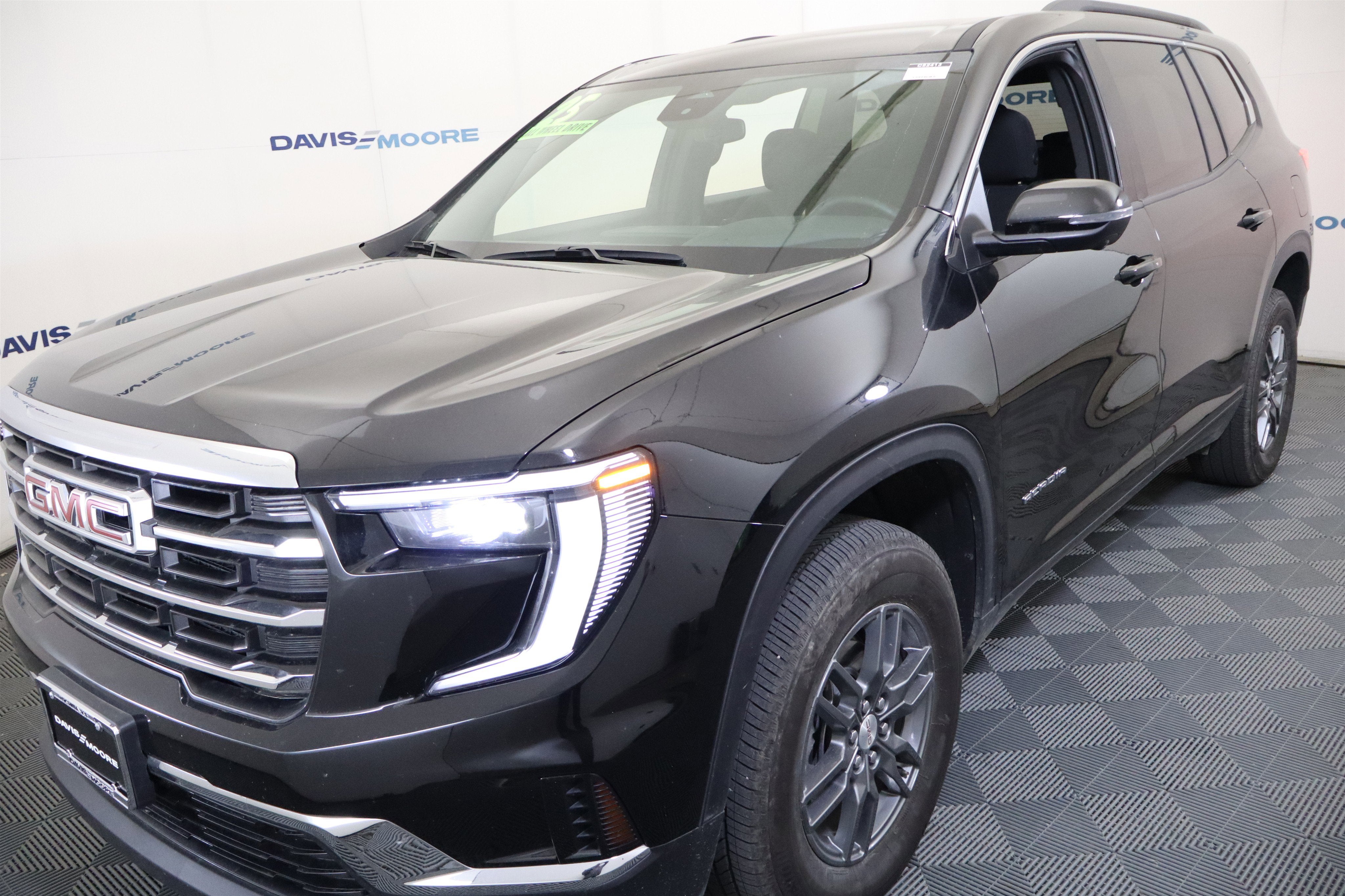 2025 GMC Acadia AWD Elevation