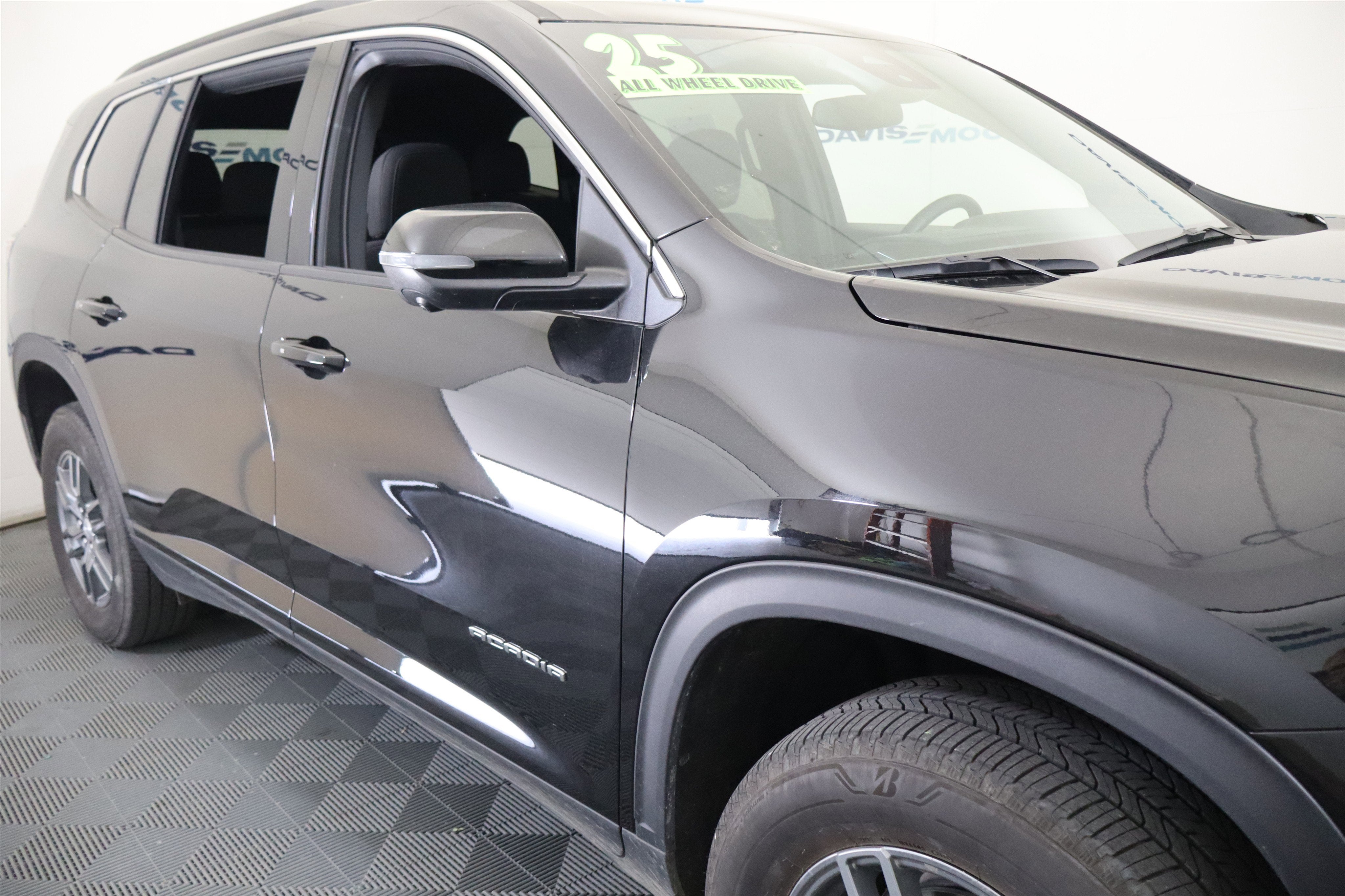 2025 GMC Acadia AWD Elevation