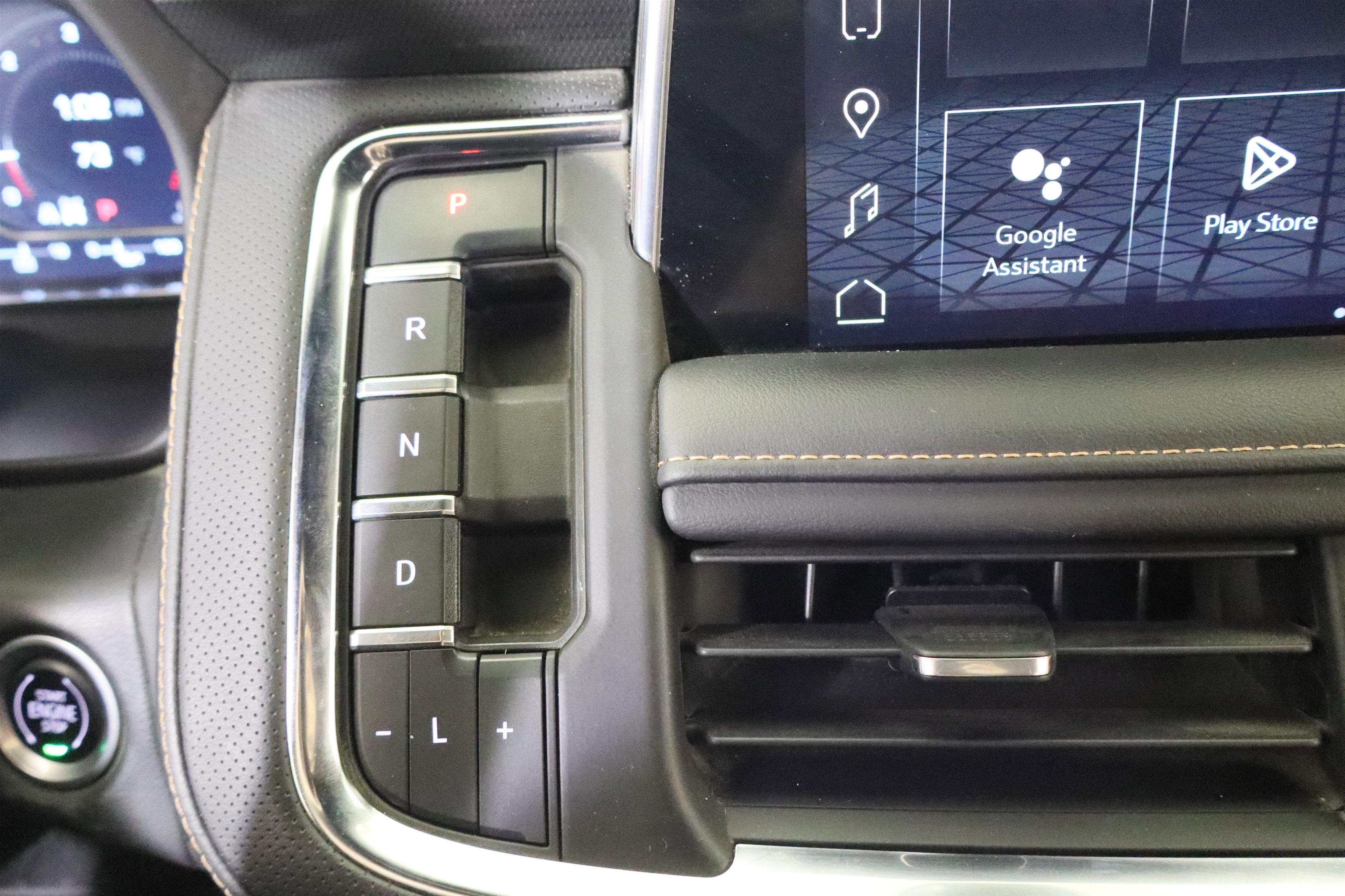 2022 GMC Yukon AT4