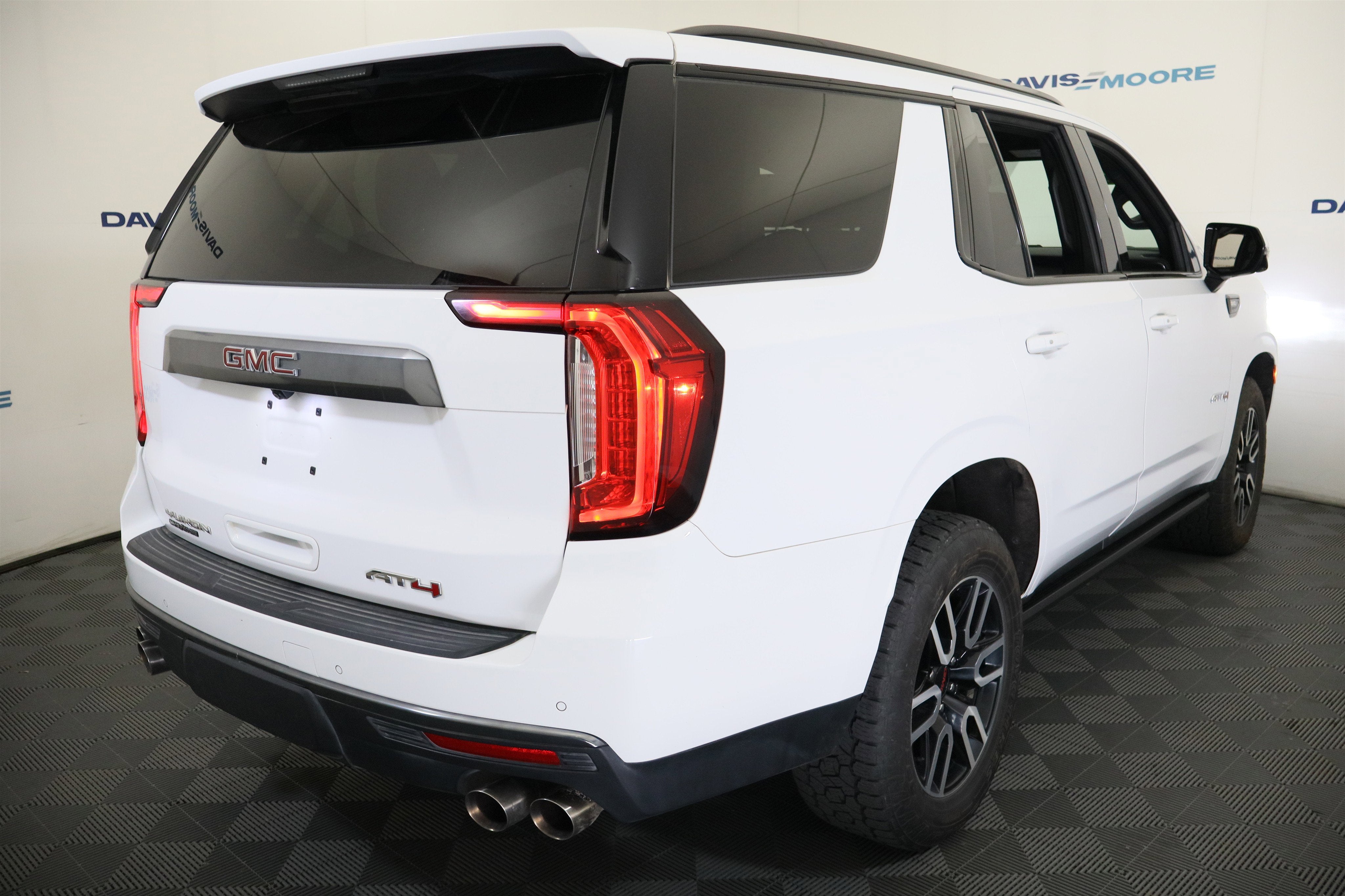 2022 GMC Yukon AT4