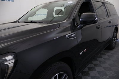 2023 GMC Yukon XL AT4