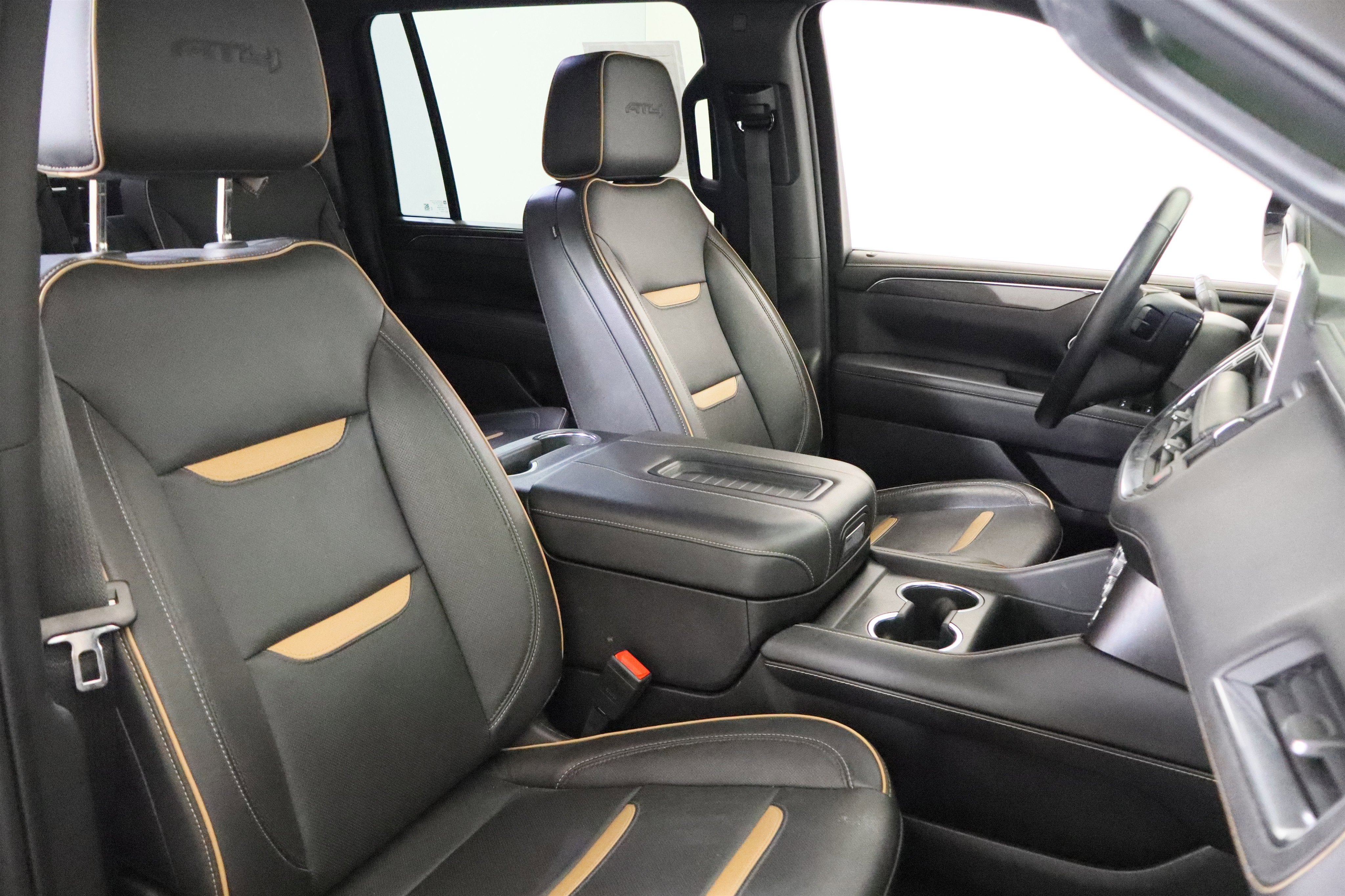 2023 GMC Yukon XL AT4