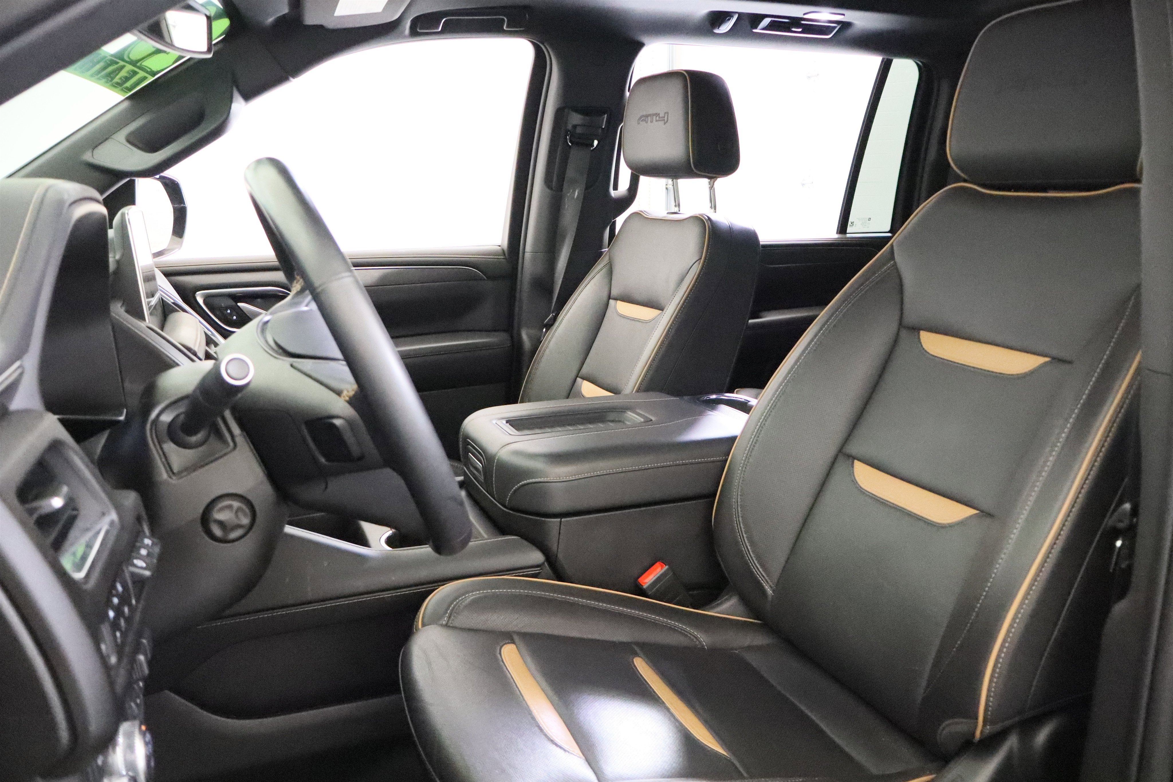 2023 GMC Yukon XL AT4