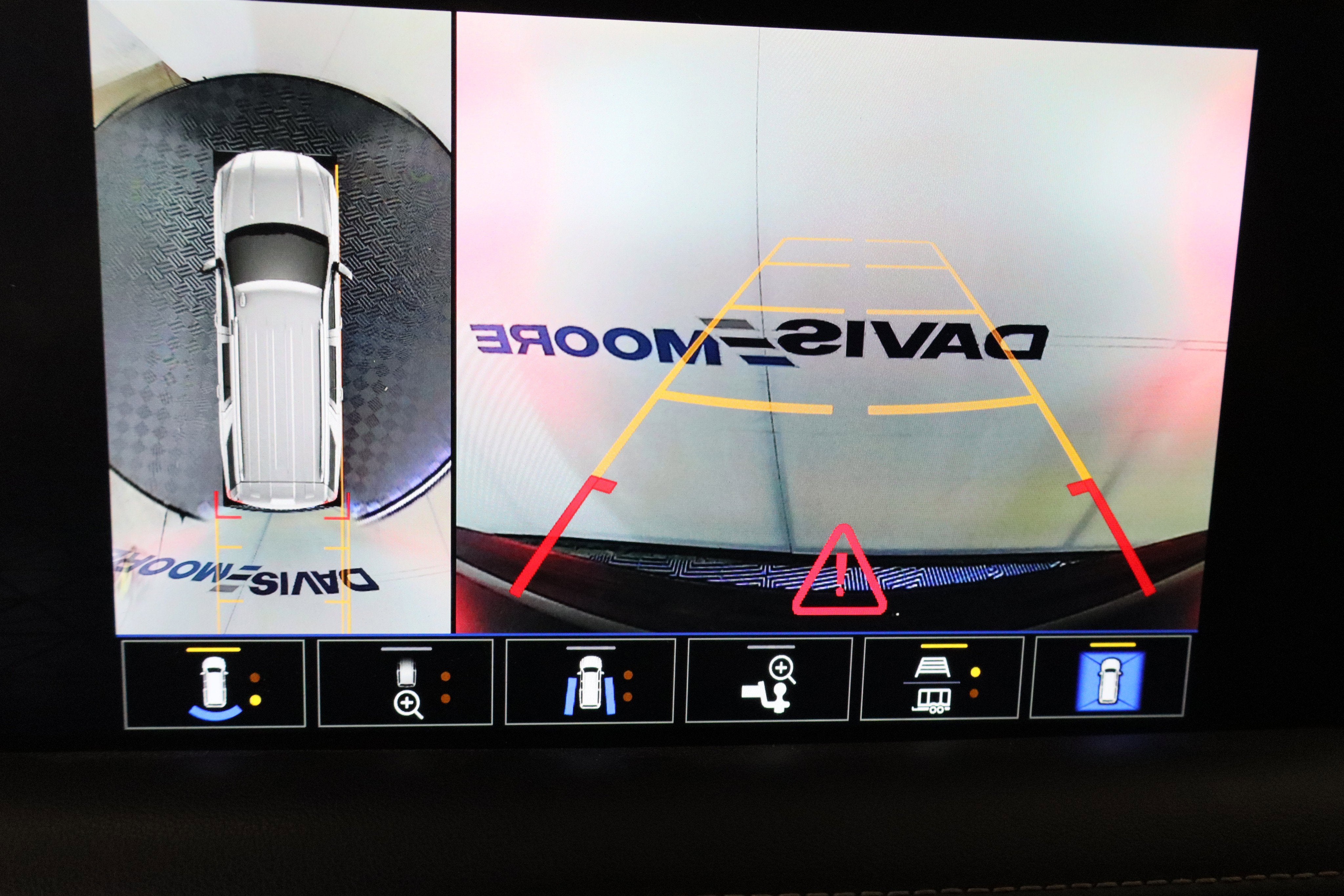 2023 GMC Yukon XL AT4