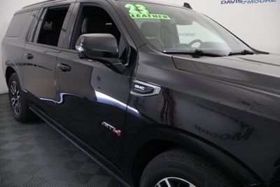 2023 GMC Yukon XL AT4