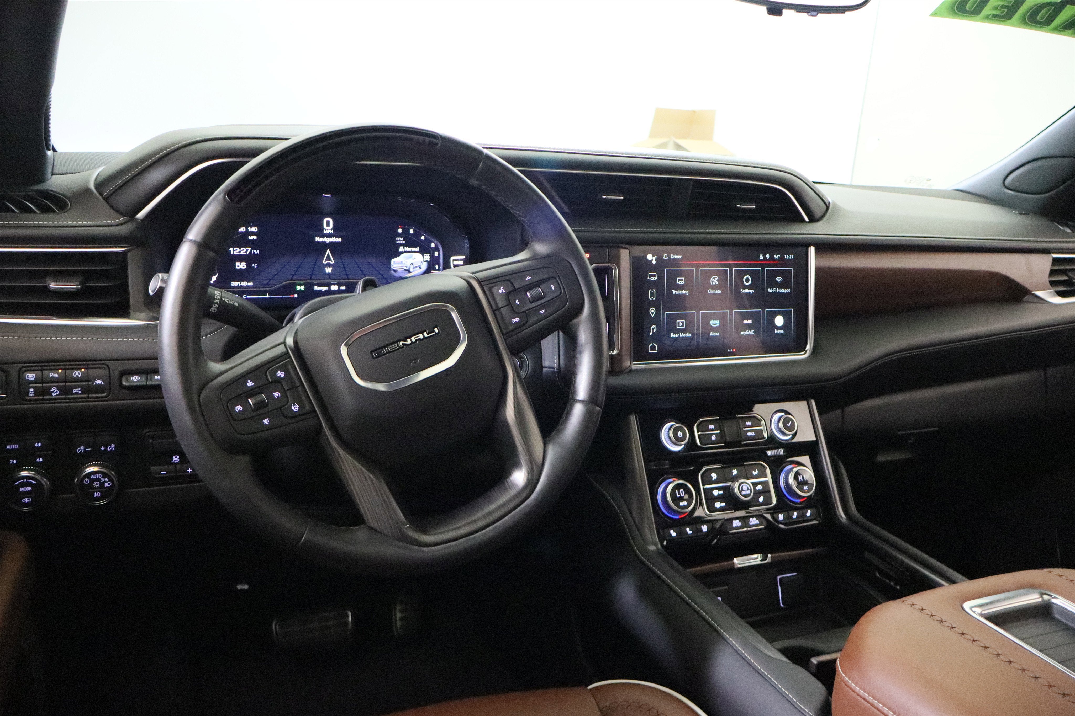 2023 GMC Yukon XL Denali Ultimate