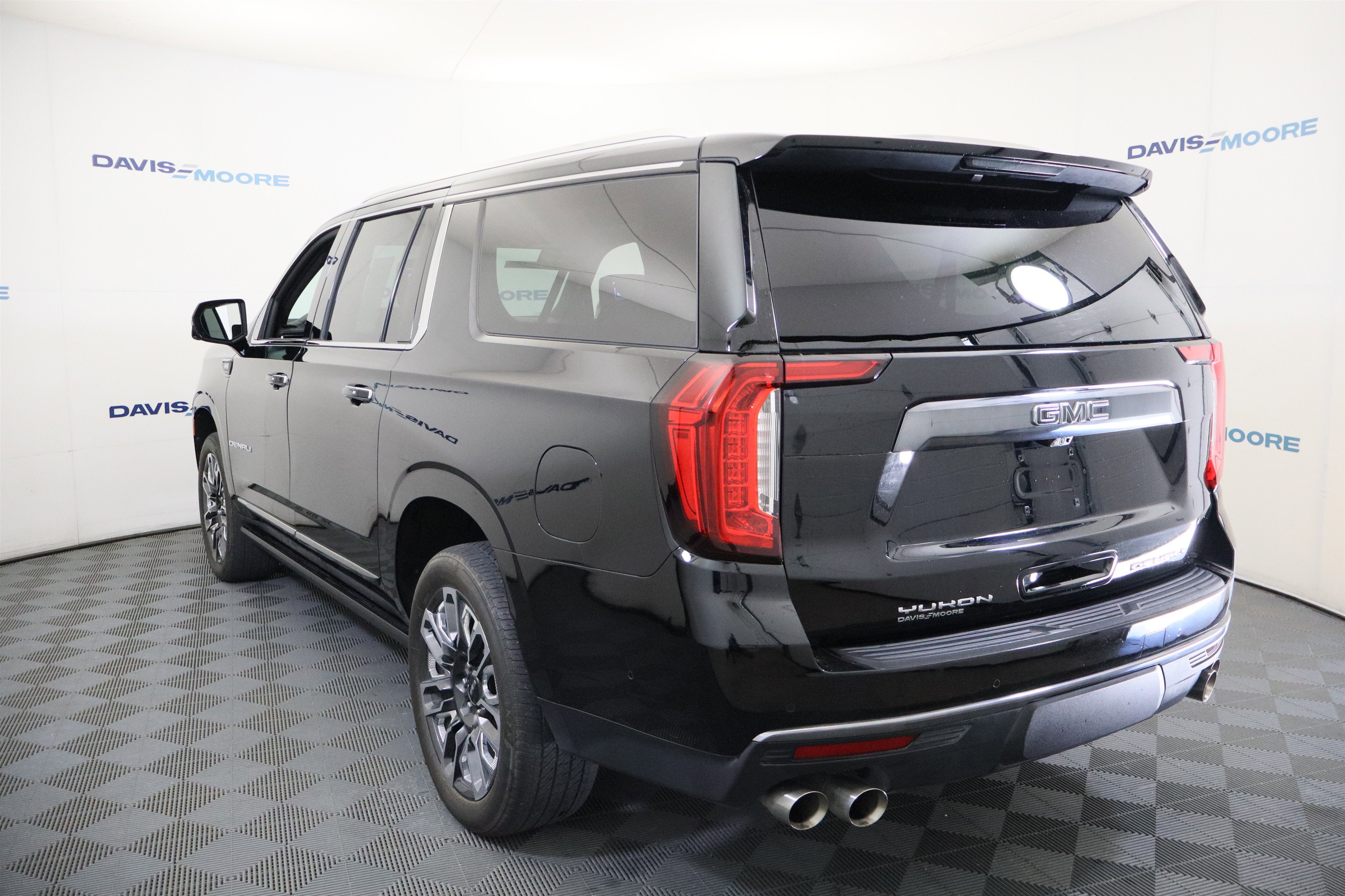 2023 GMC Yukon XL Denali Ultimate