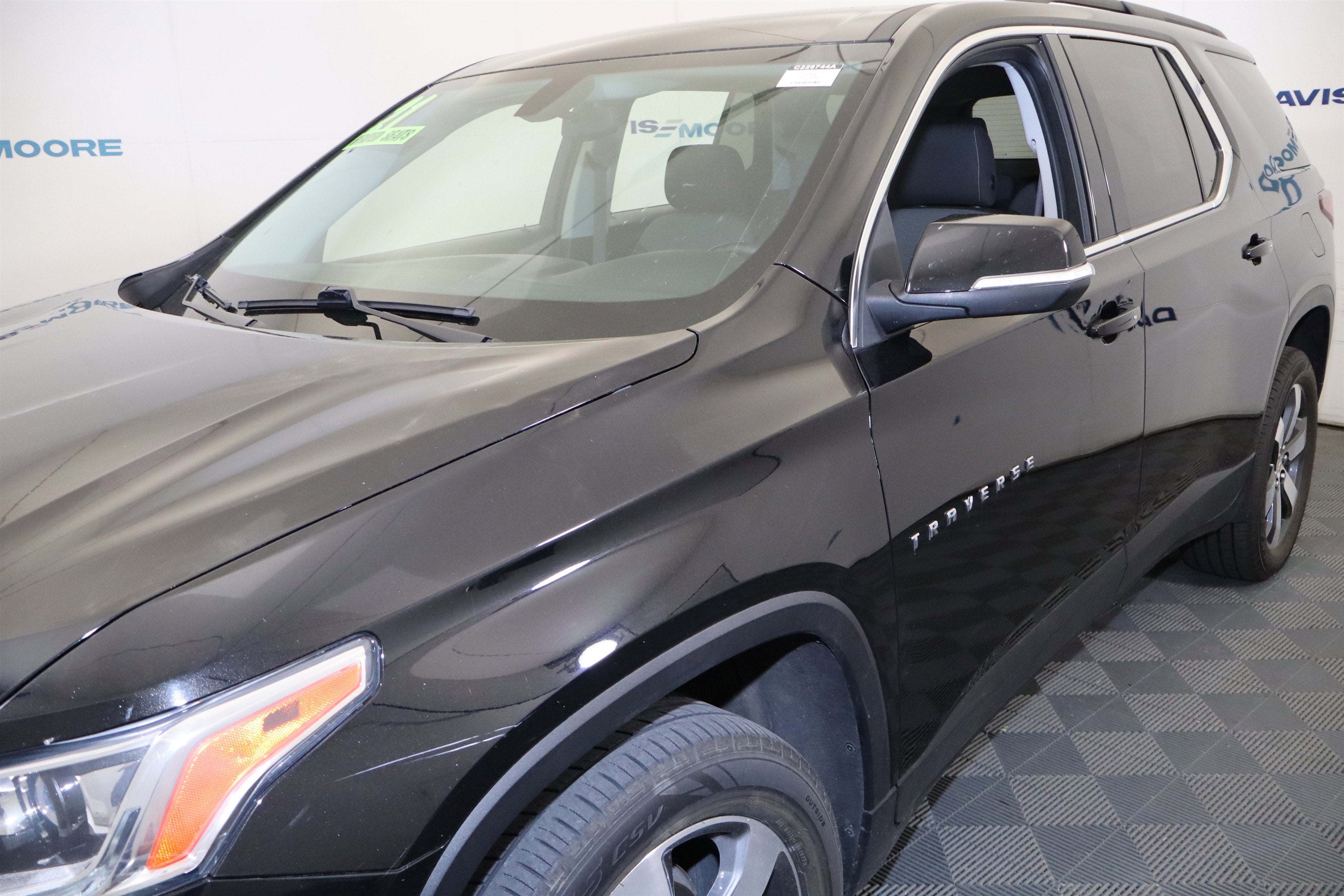 2021 Chevrolet Traverse LT Cloth