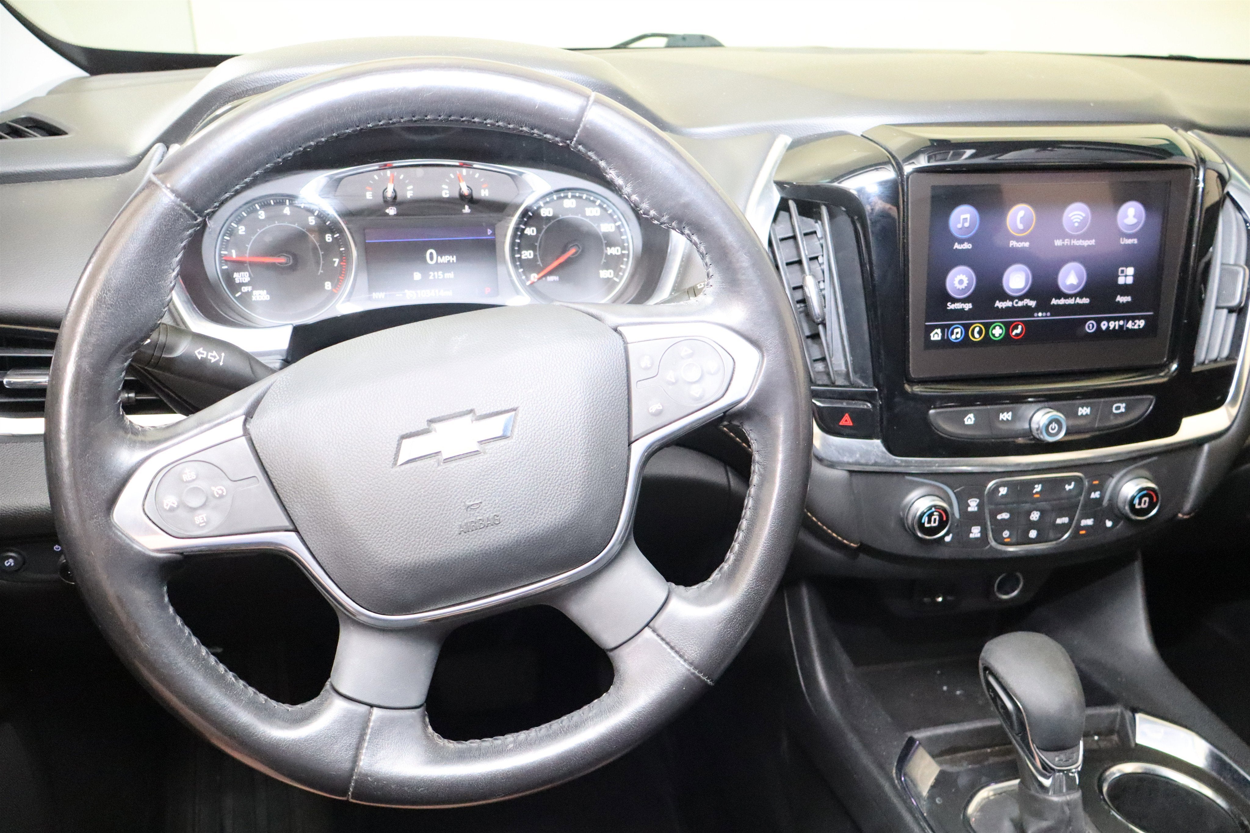2021 Chevrolet Traverse LT Cloth