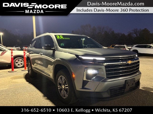 2025 Chevrolet Traverse FWD LT