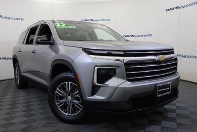 2025 Chevrolet Traverse FWD LT