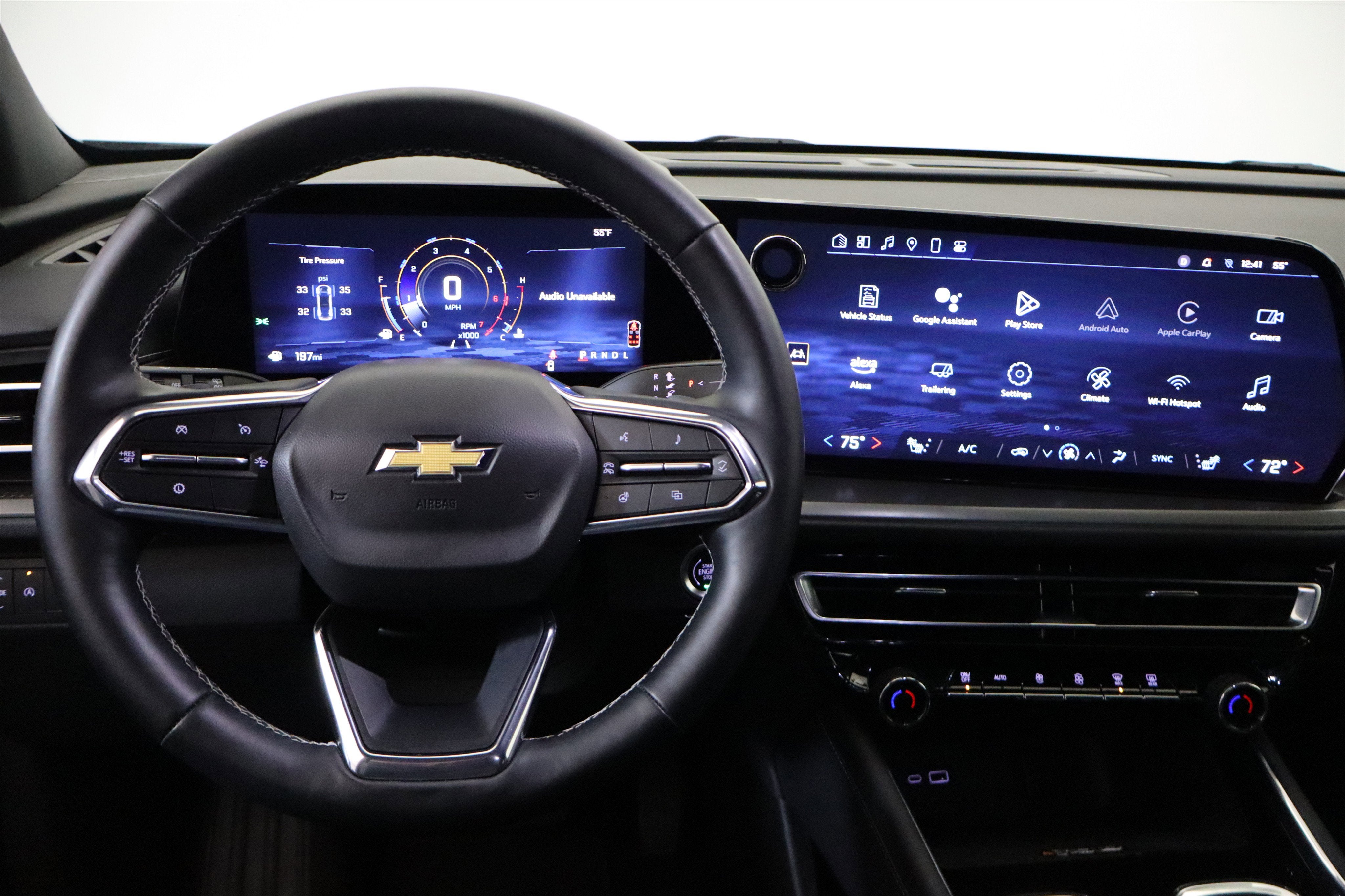 2025 Chevrolet Traverse FWD LT