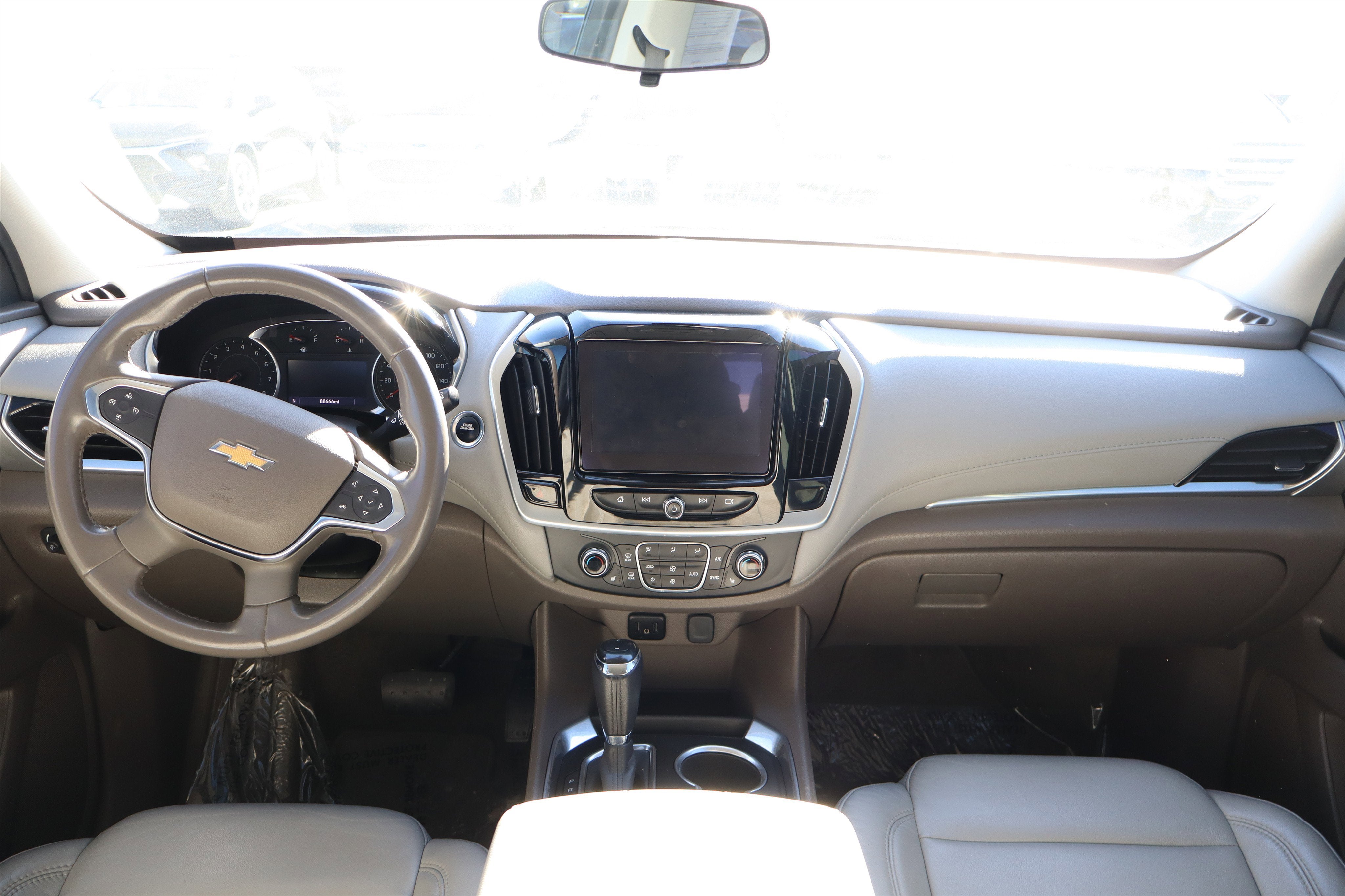 2020 Chevrolet Traverse LT Leather