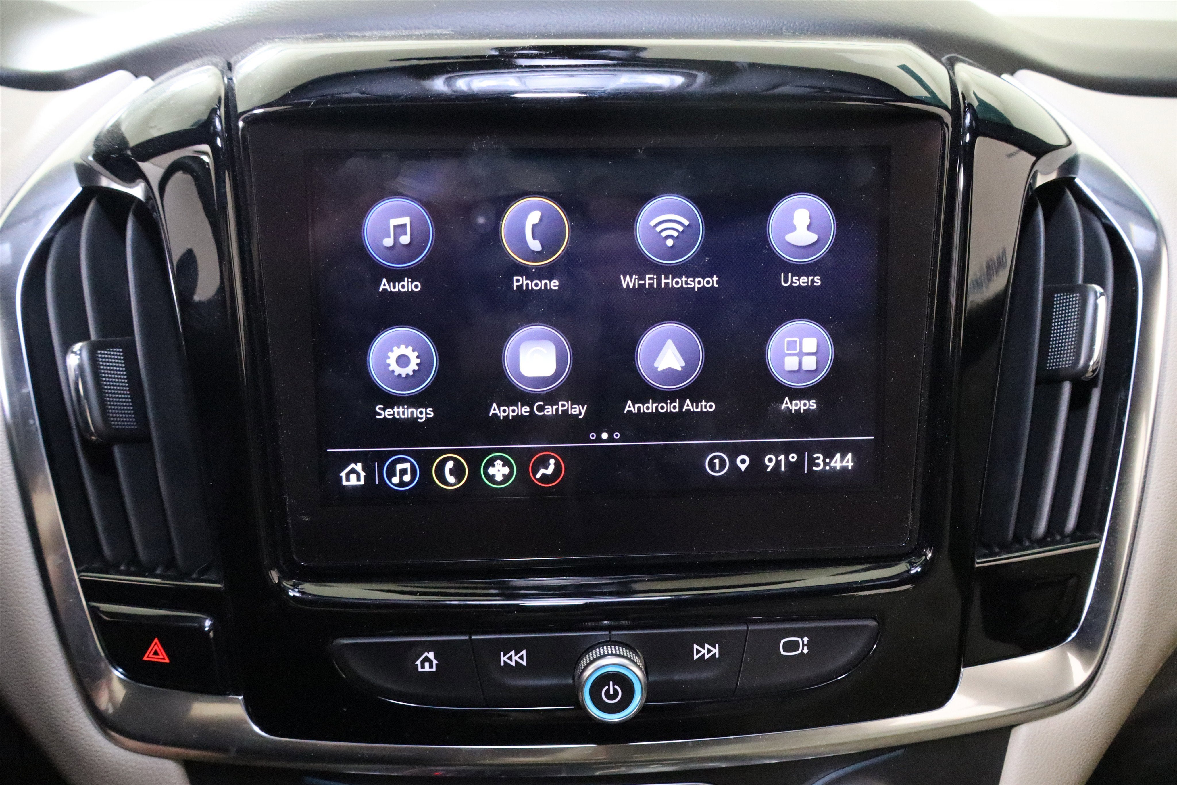 2024 Chevrolet Traverse Limited LT Cloth