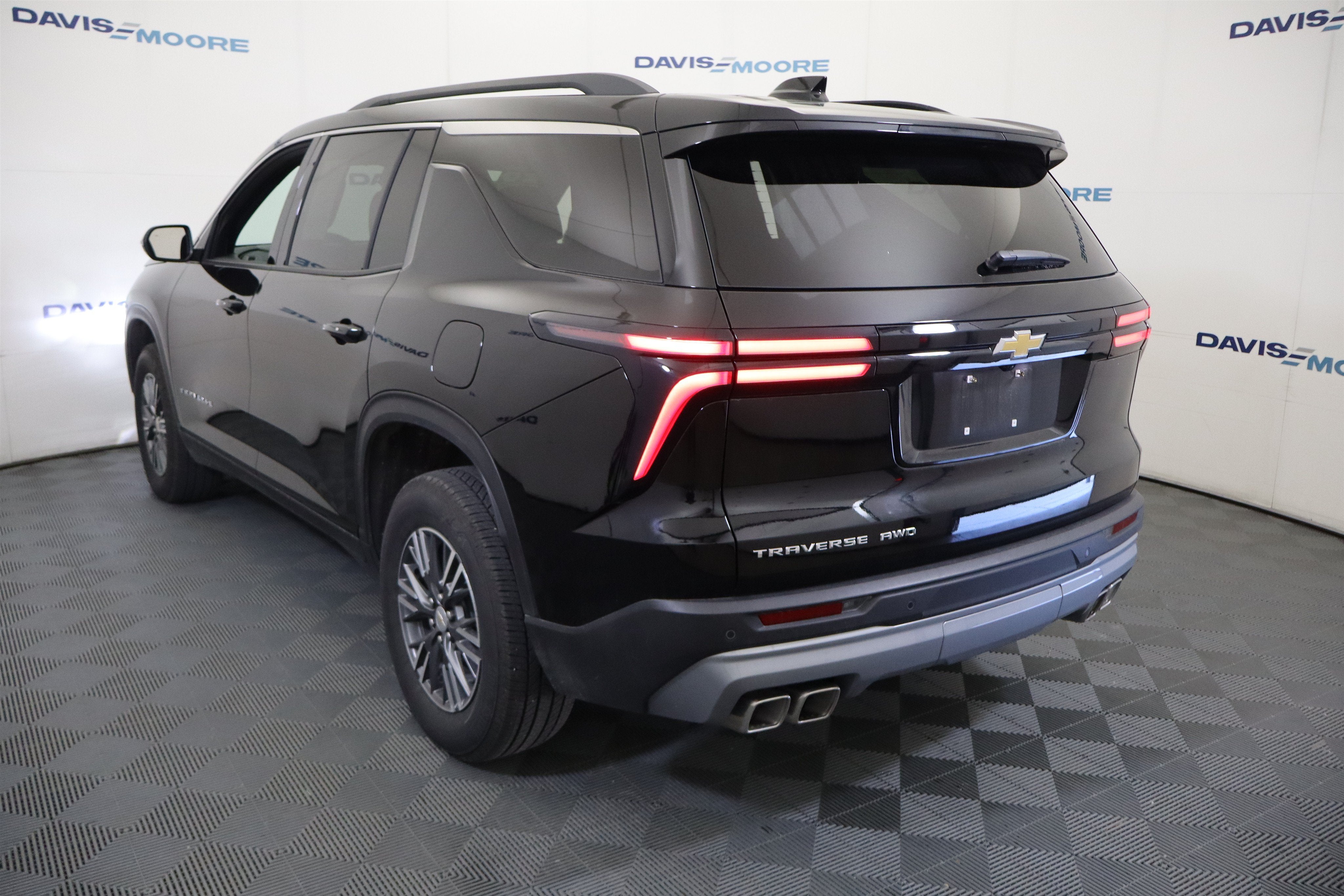 2026 Chevrolet Traverse AWD LT