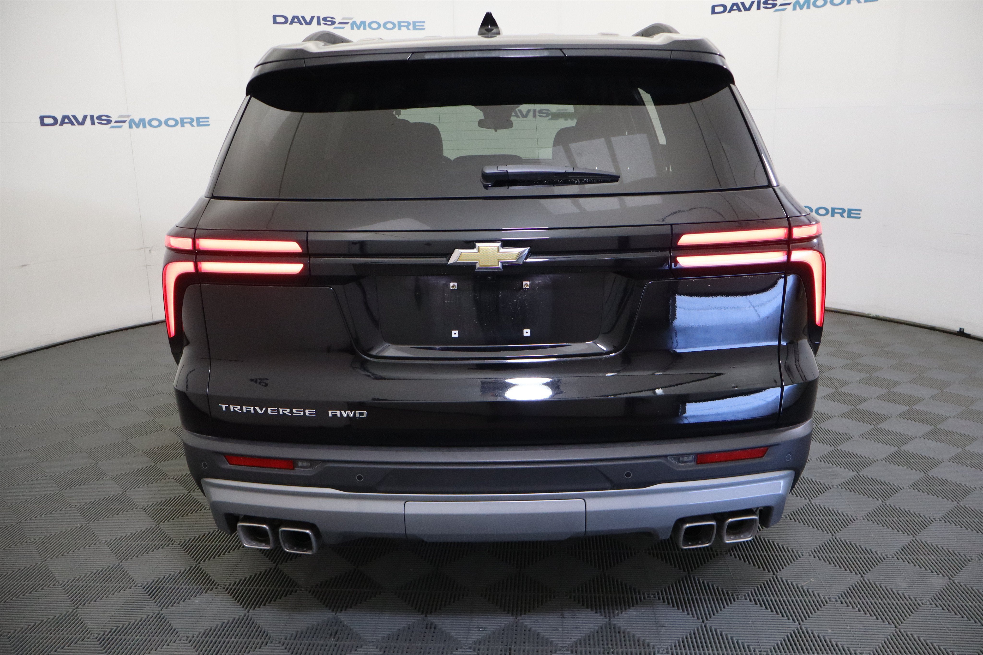 2026 Chevrolet Traverse AWD LT