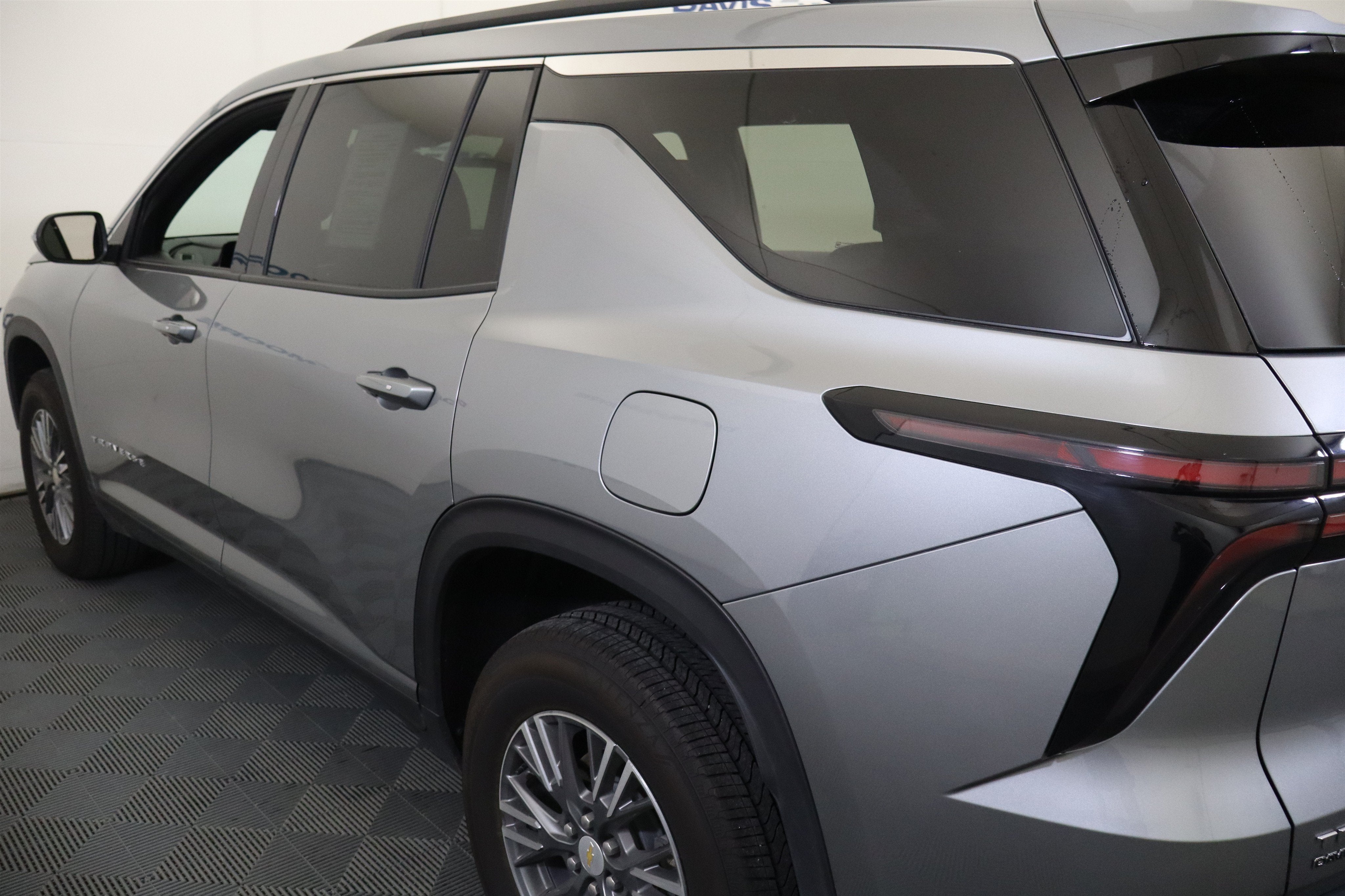 2026 Chevrolet Traverse AWD LT