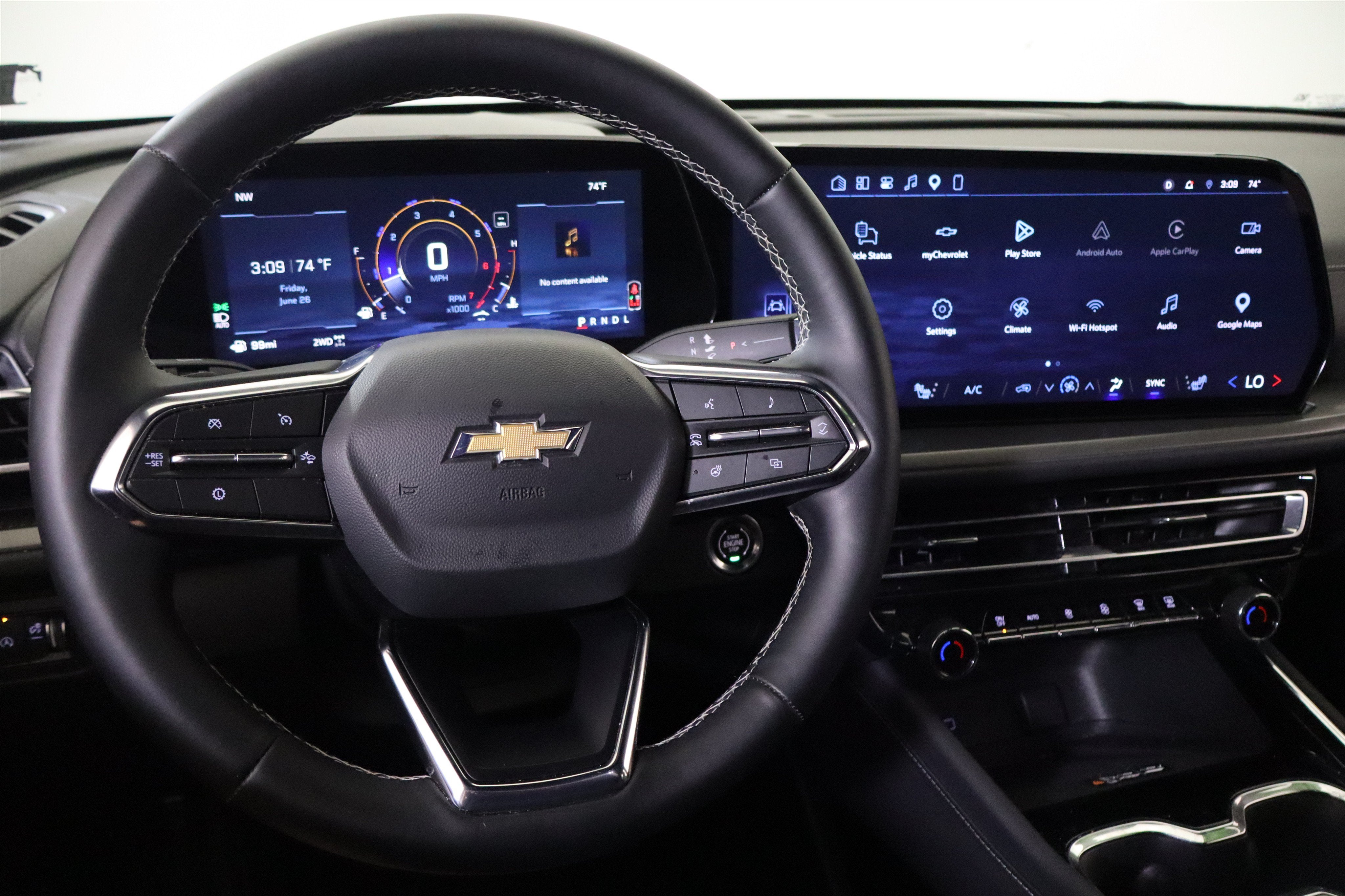 2026 Chevrolet Traverse AWD LT