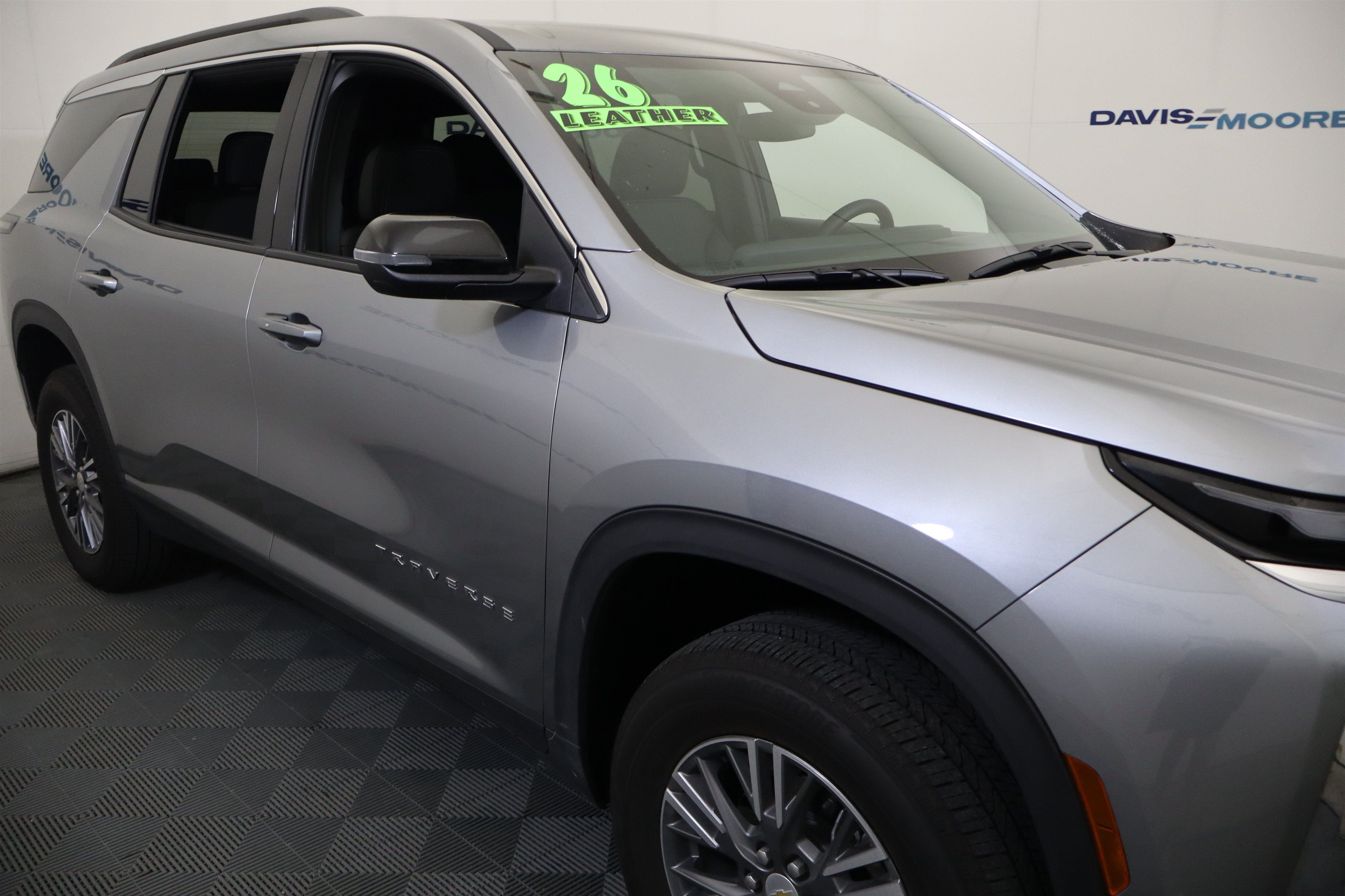 2026 Chevrolet Traverse AWD LT