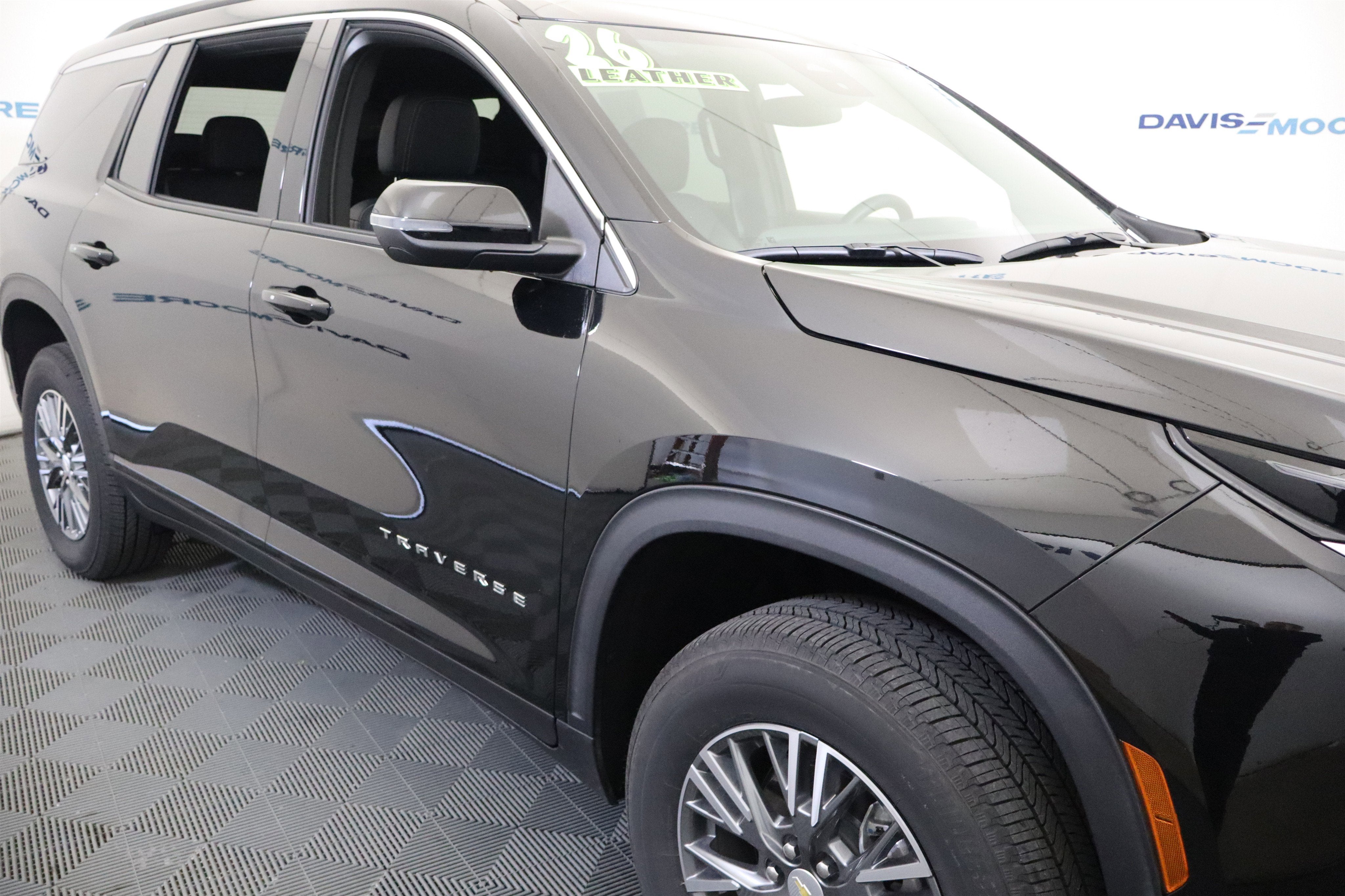 2026 Chevrolet Traverse AWD LT