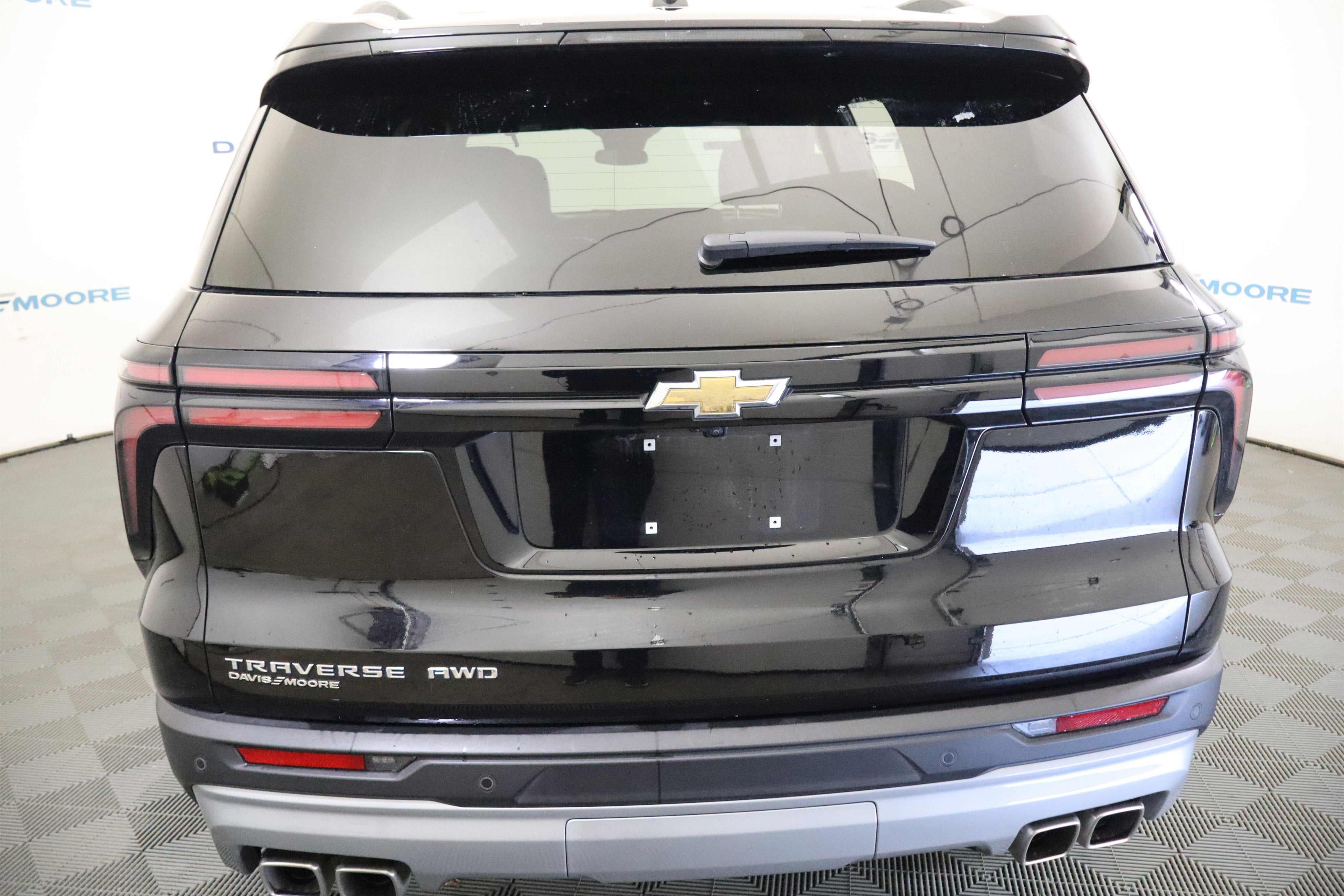2026 Chevrolet Traverse AWD LT
