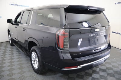 2025 Chevrolet Suburban LT