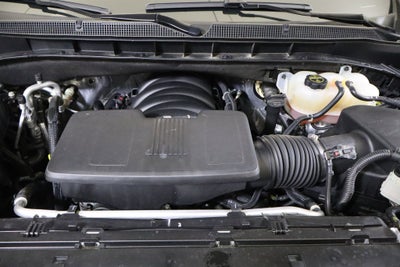 2025 Chevrolet Suburban LT