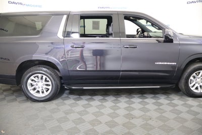 2025 Chevrolet Suburban LT