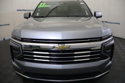 2025 Chevrolet Suburban LT