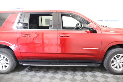 2023 Chevrolet Suburban LT