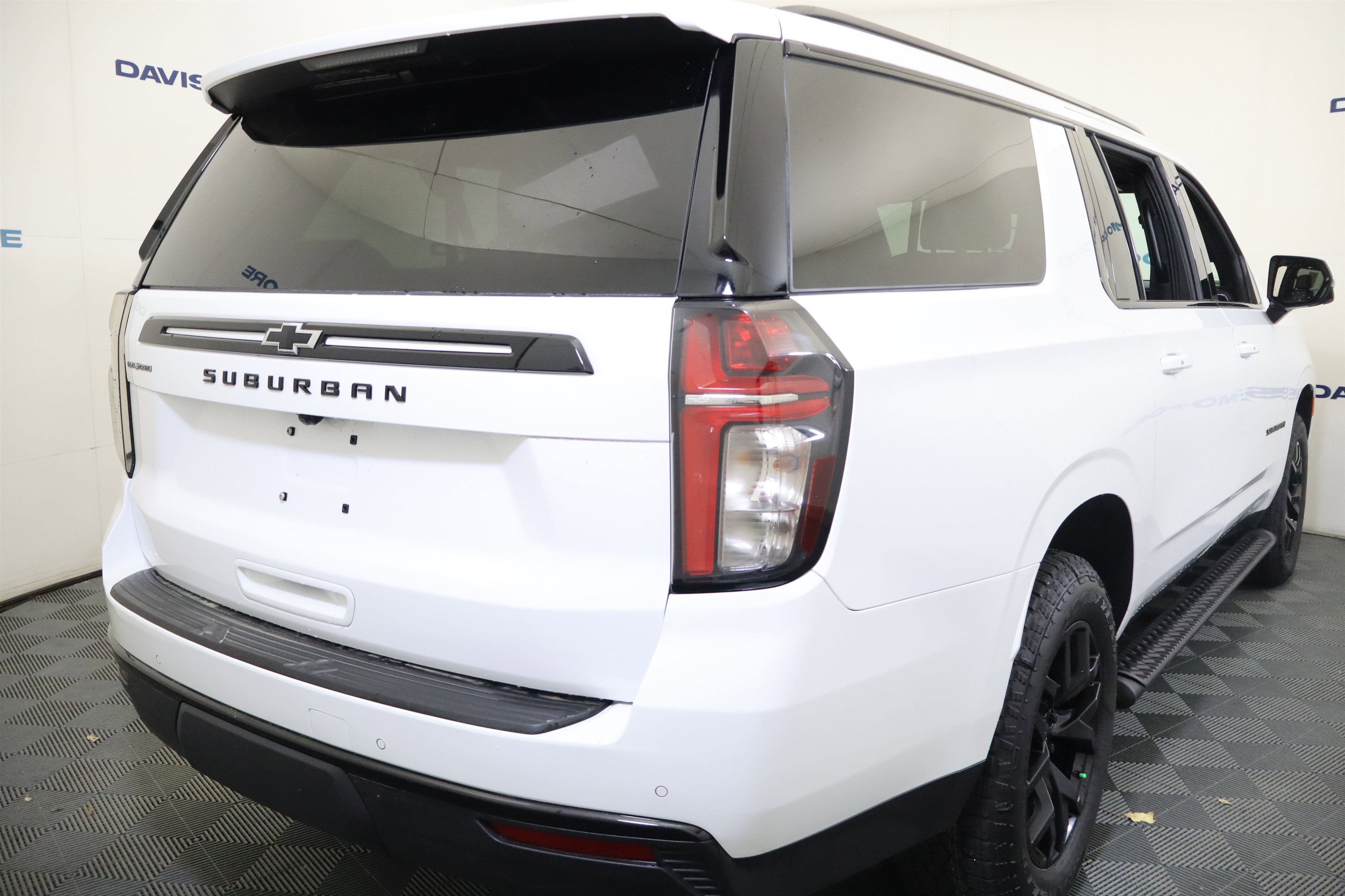 2024 Chevrolet Suburban Z71