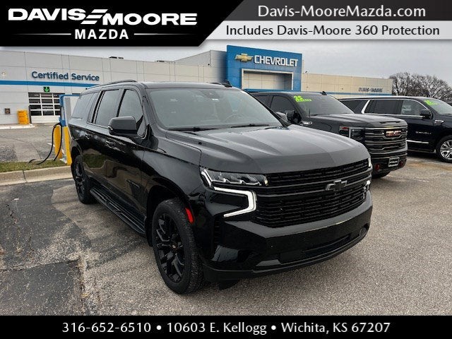 2023 Chevrolet Suburban RST